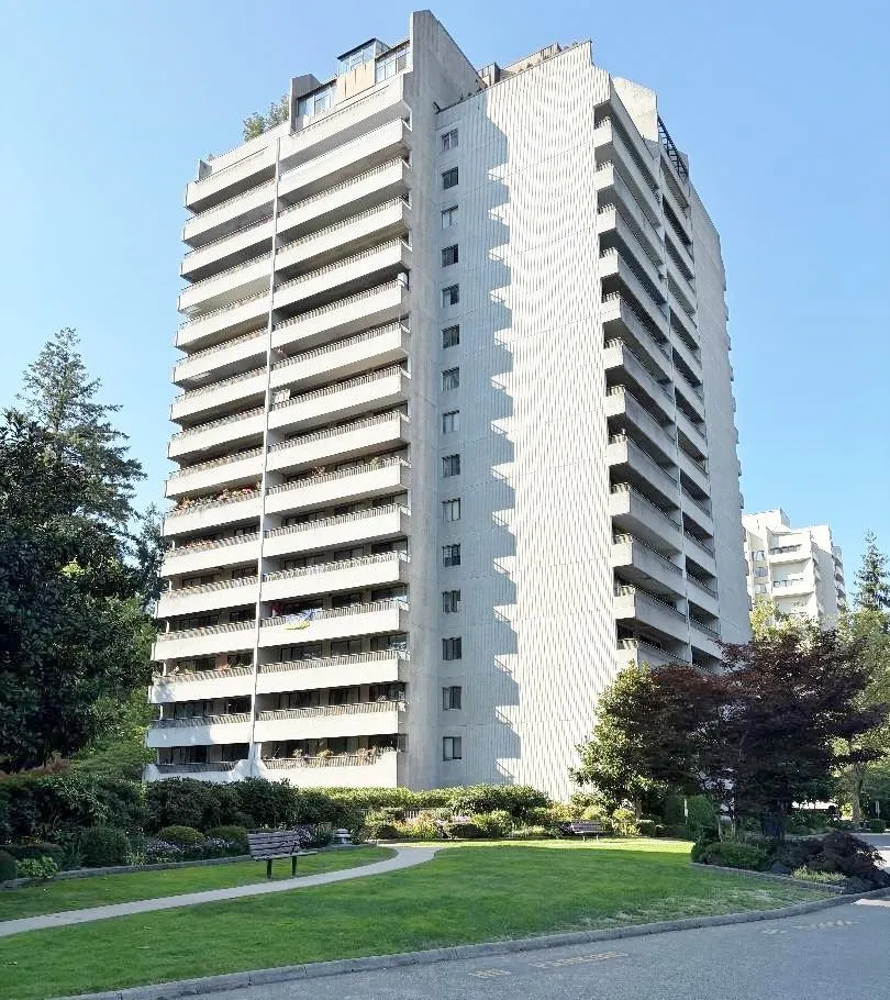 1006 4194 Maywood Street