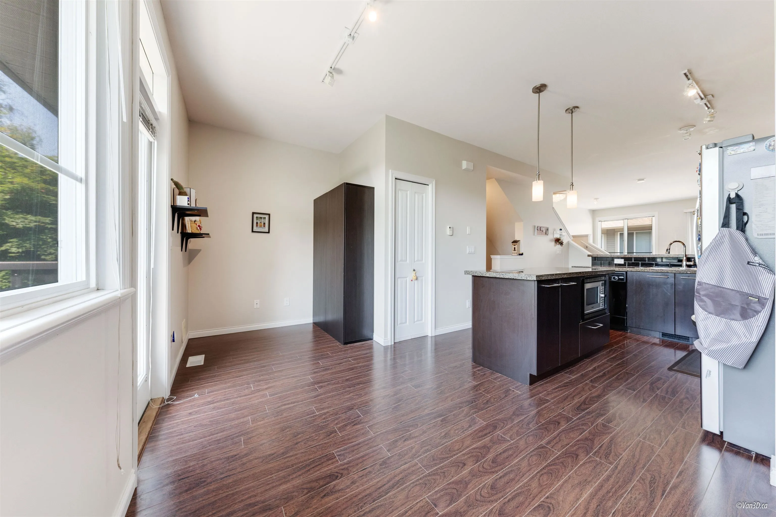 22 8080 Francis Road