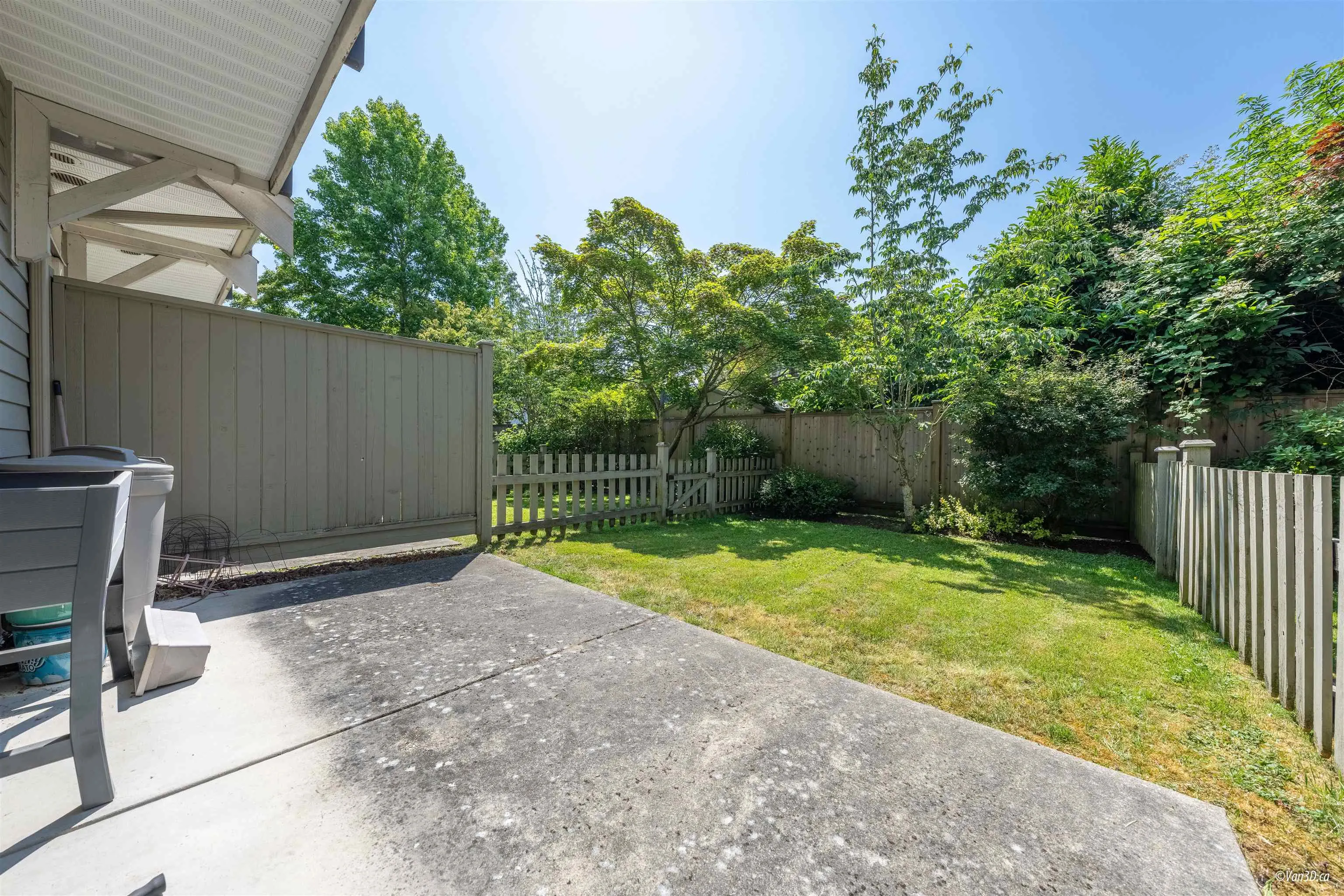 22 8080 Francis Road