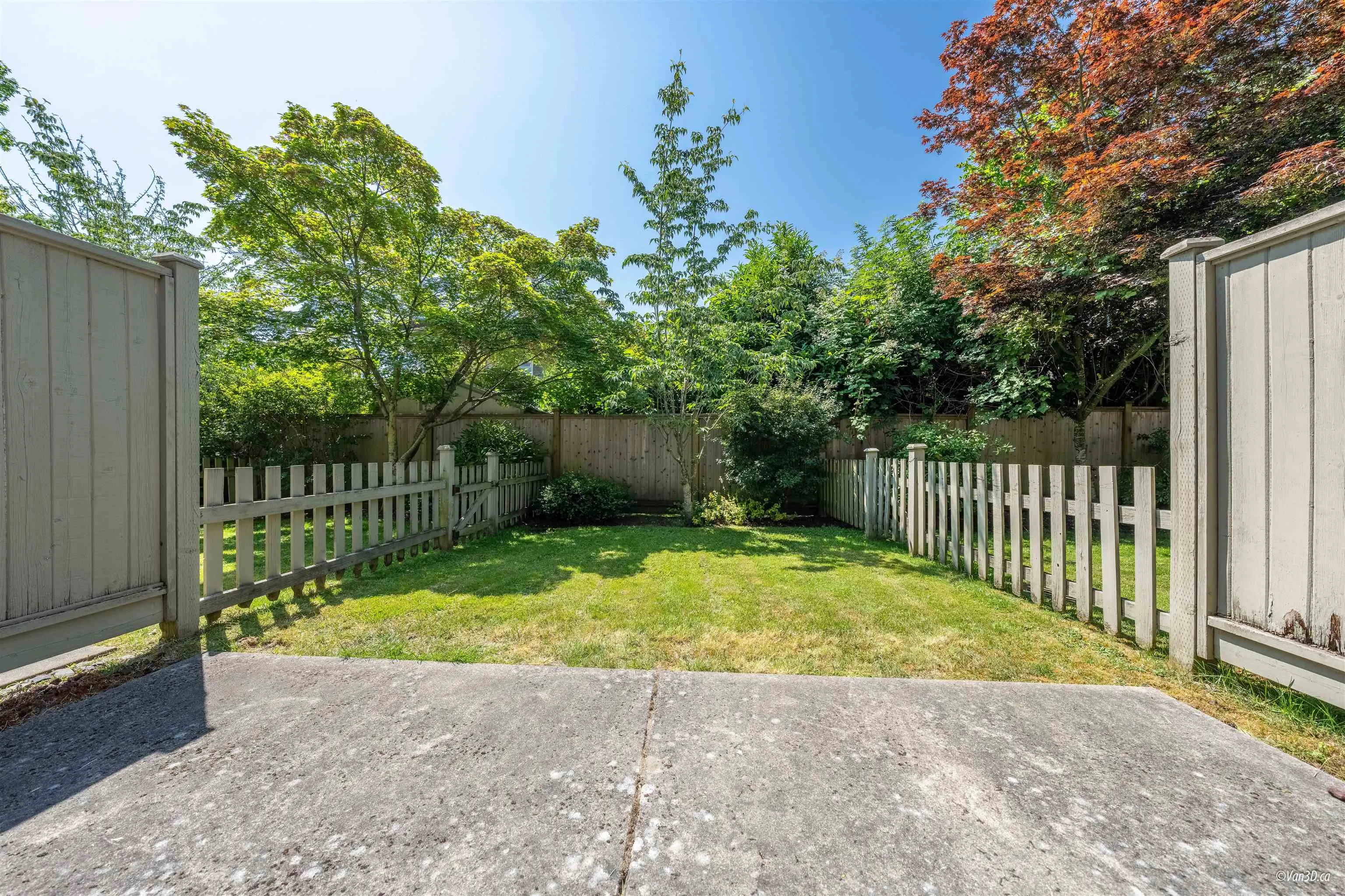 22 8080 Francis Road
