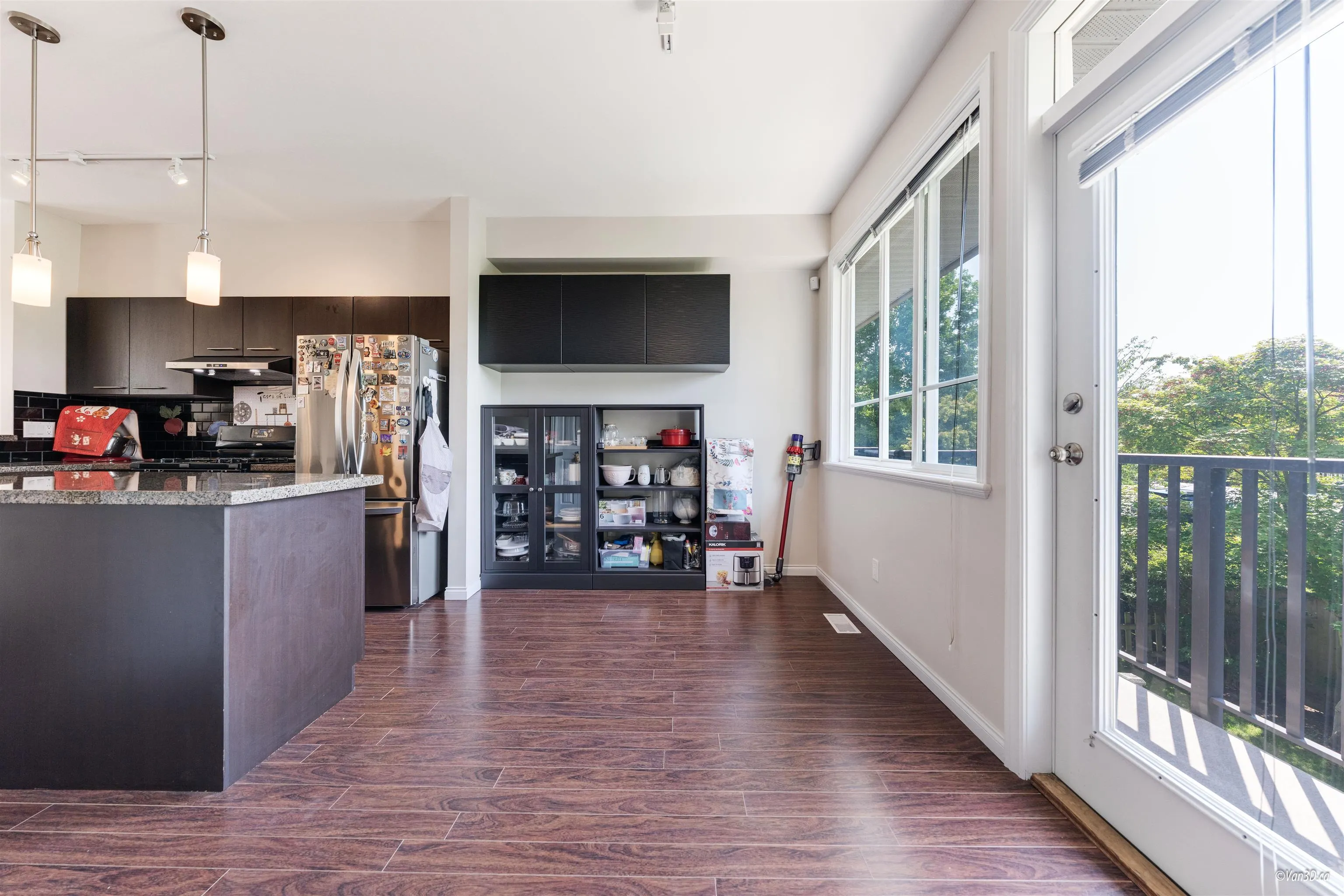 22 8080 Francis Road
