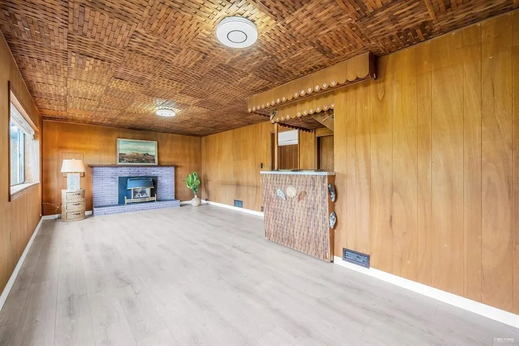 8620 Camden Cre