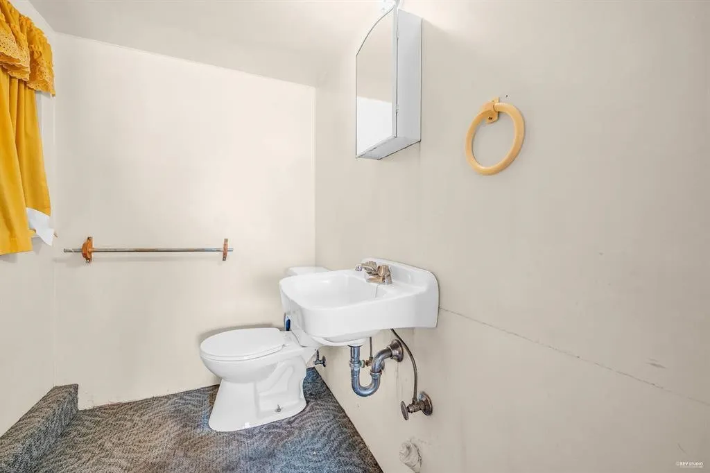8620 Camden Cre