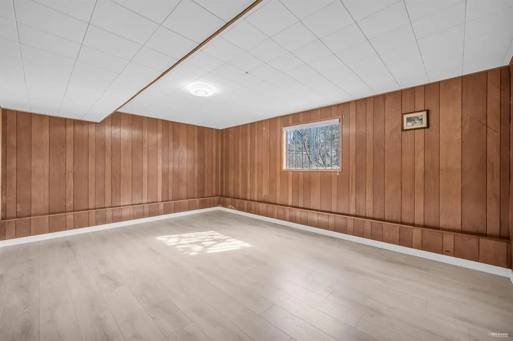 8620 Camden Cre