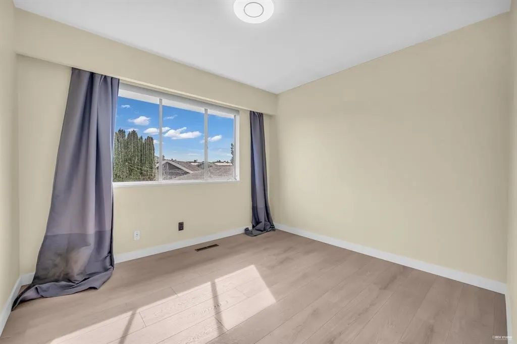 8620 Camden Cre