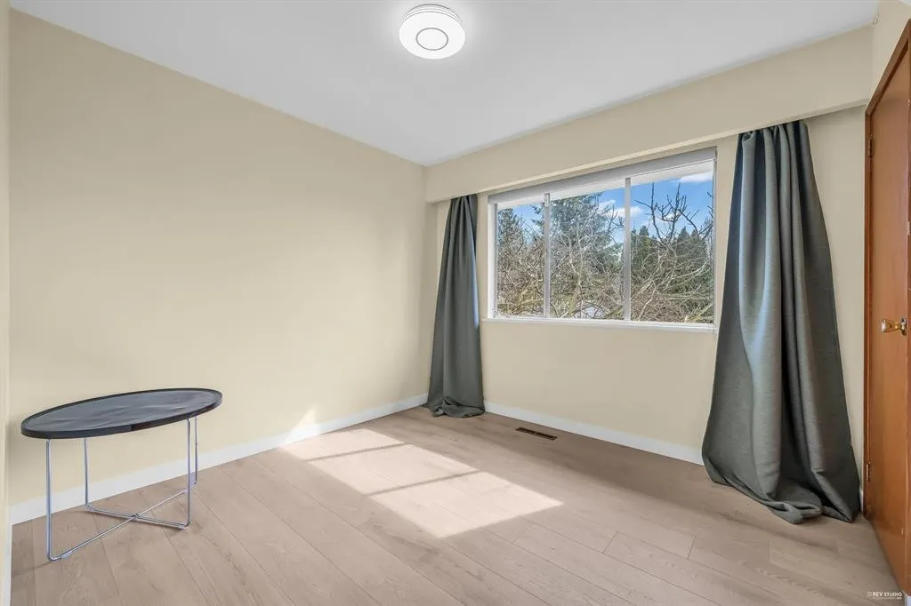 8620 Camden Cre