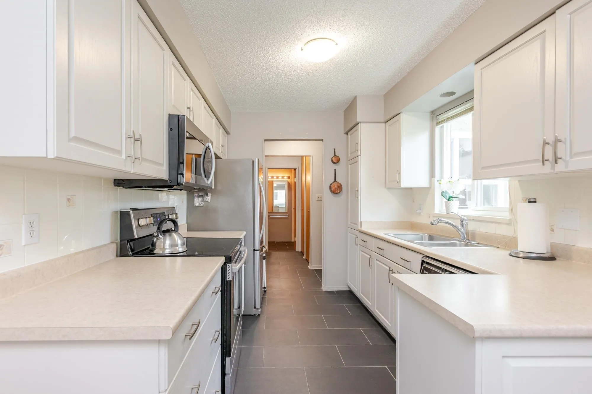 #304 1351 Martin Street