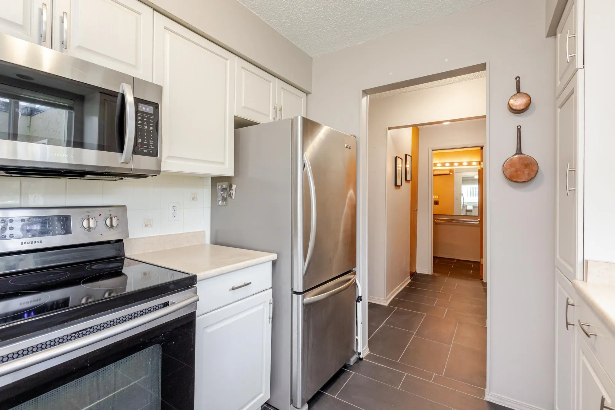 #304 1351 Martin Street