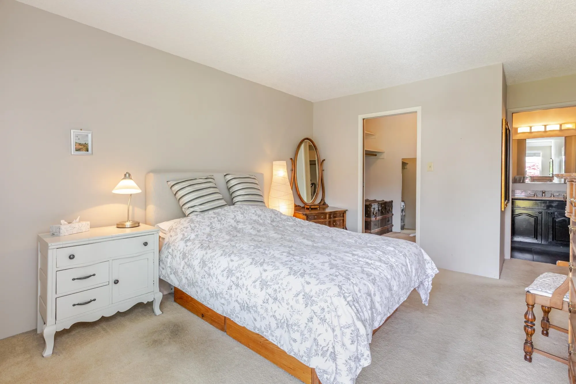 #304 1351 Martin Street