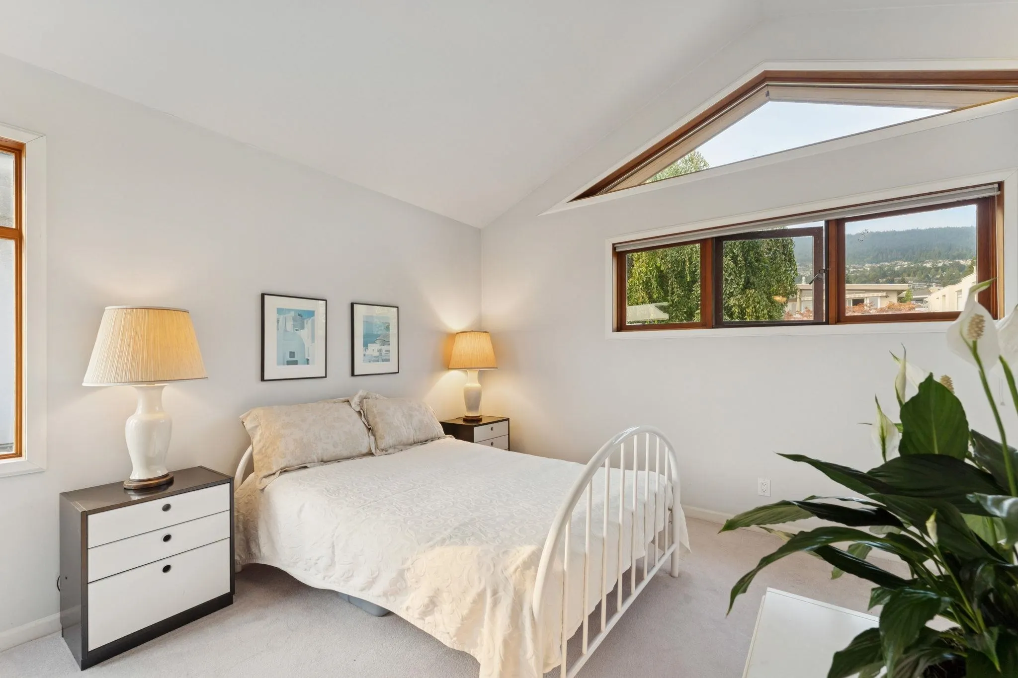 2342 Bellevue Avenue