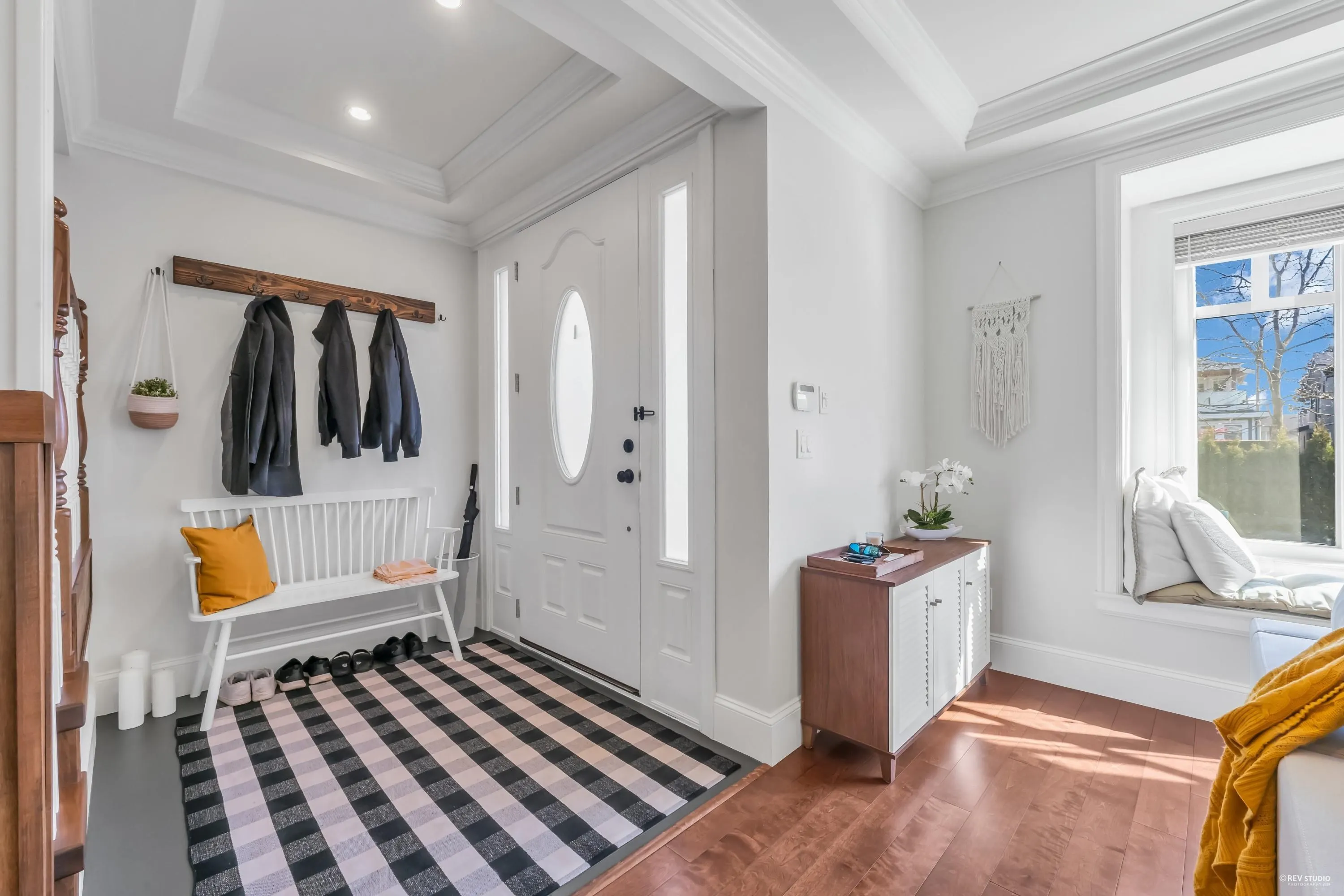 338 W 17th Street