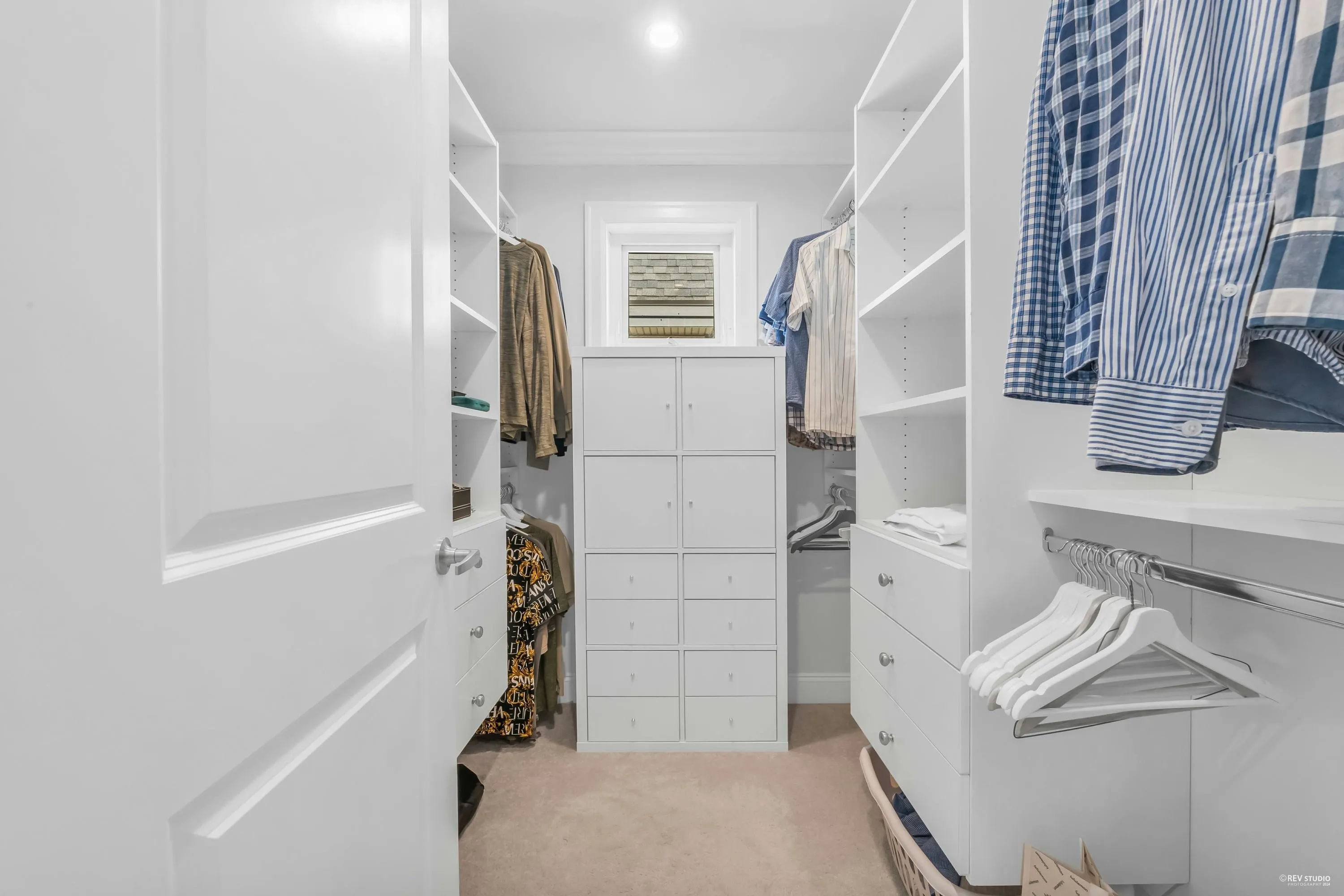 338 W 17th Street