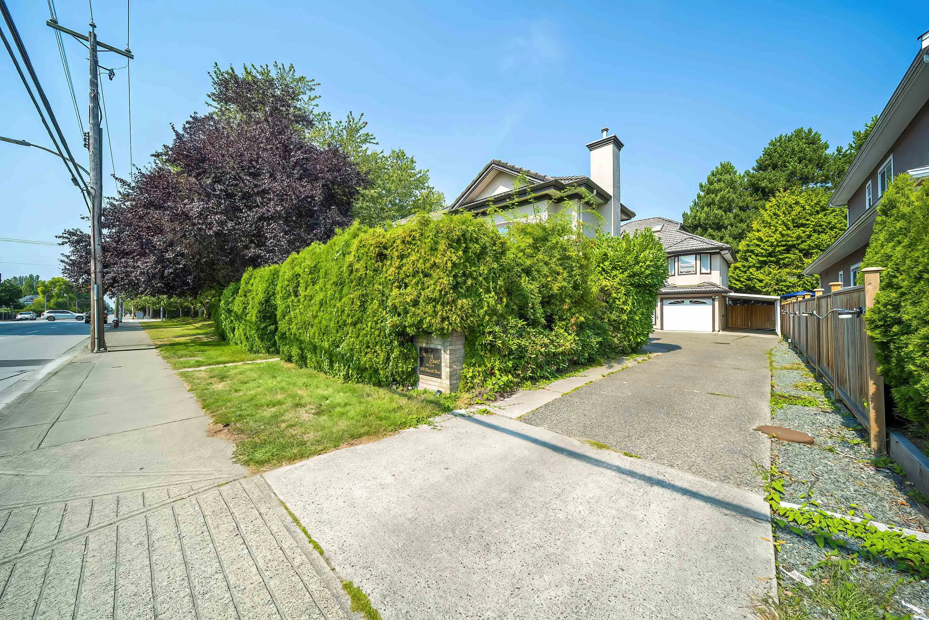 2 8491 Blundell Road