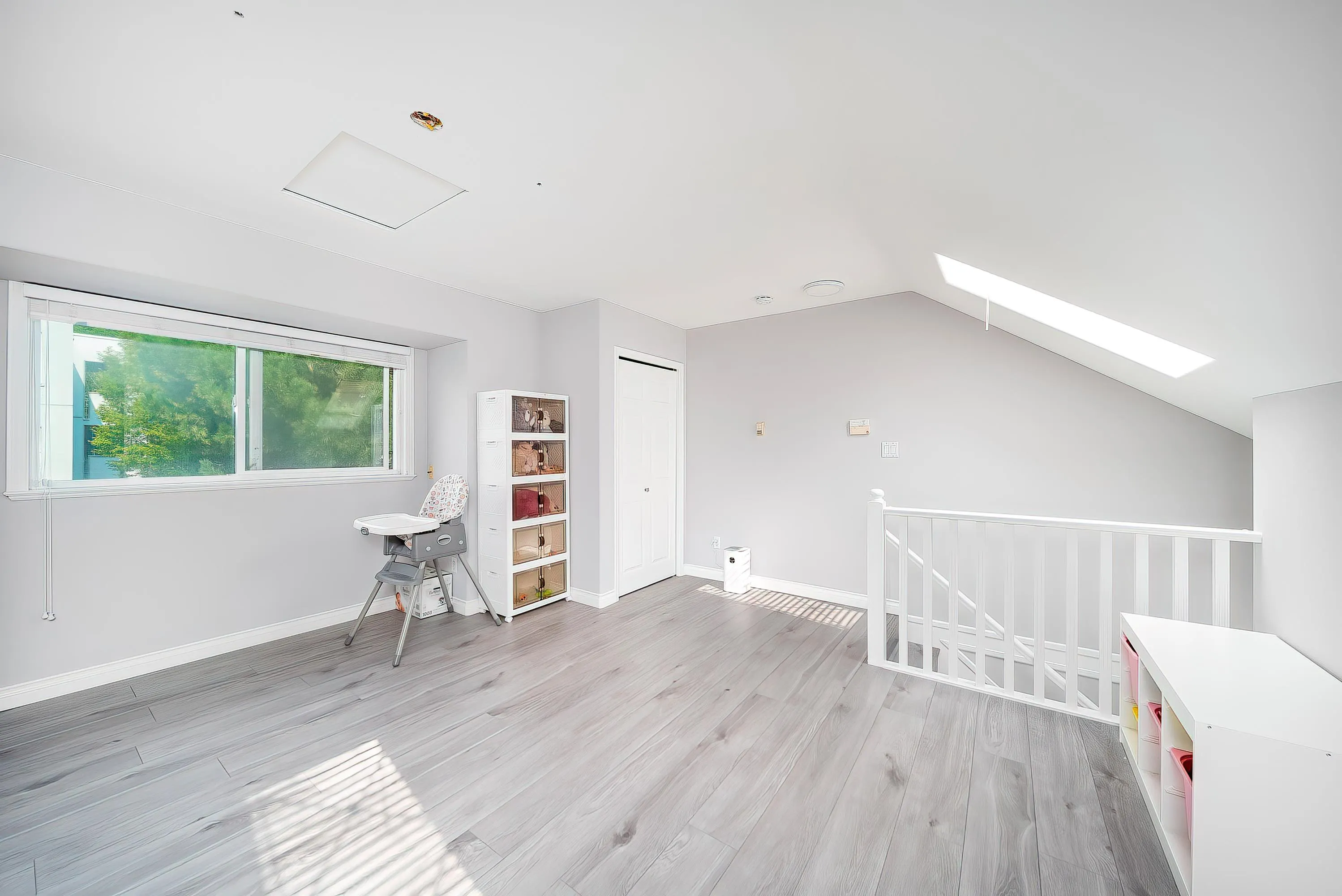 2 8491 Blundell Road