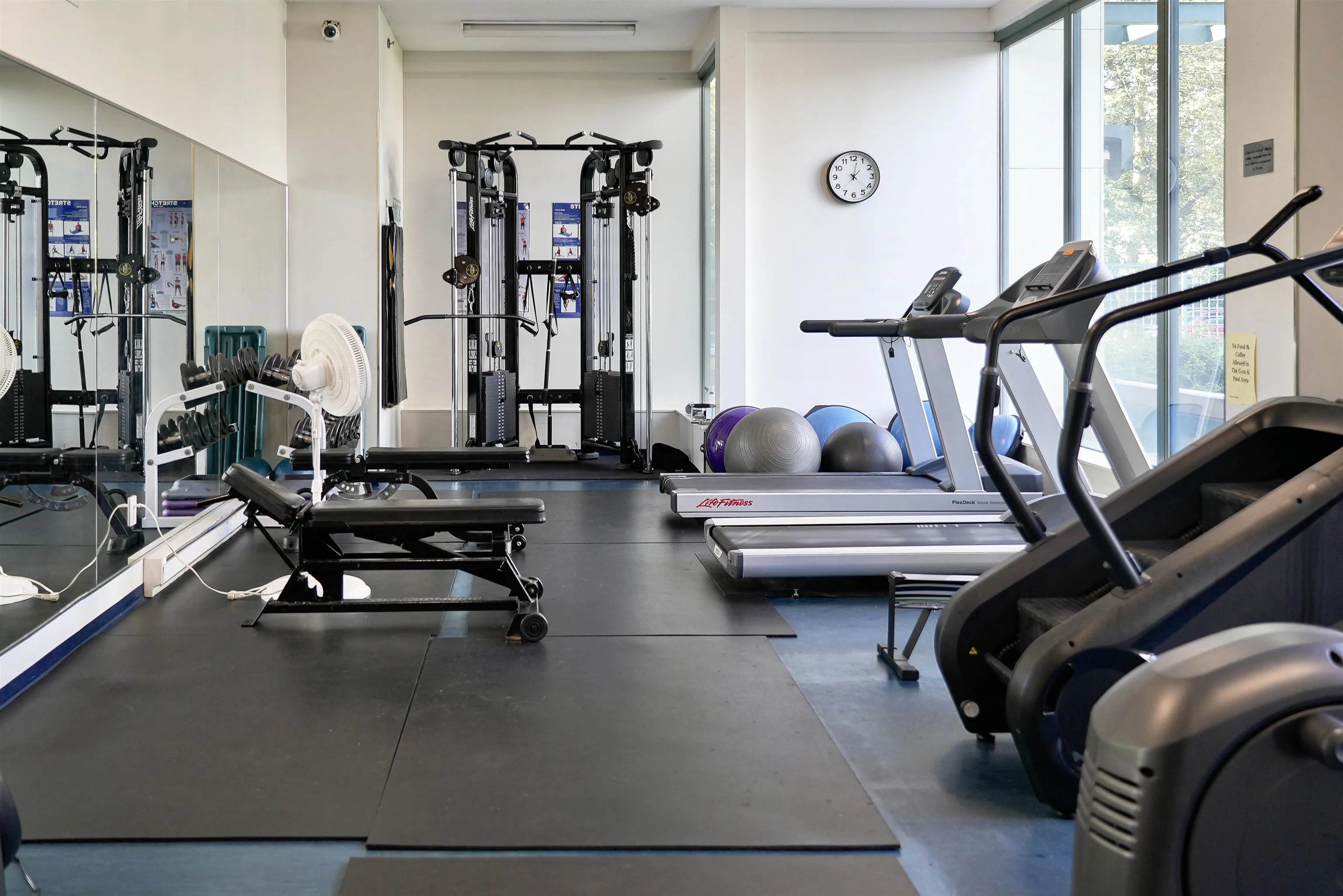 2909 1239 W Georgia Street