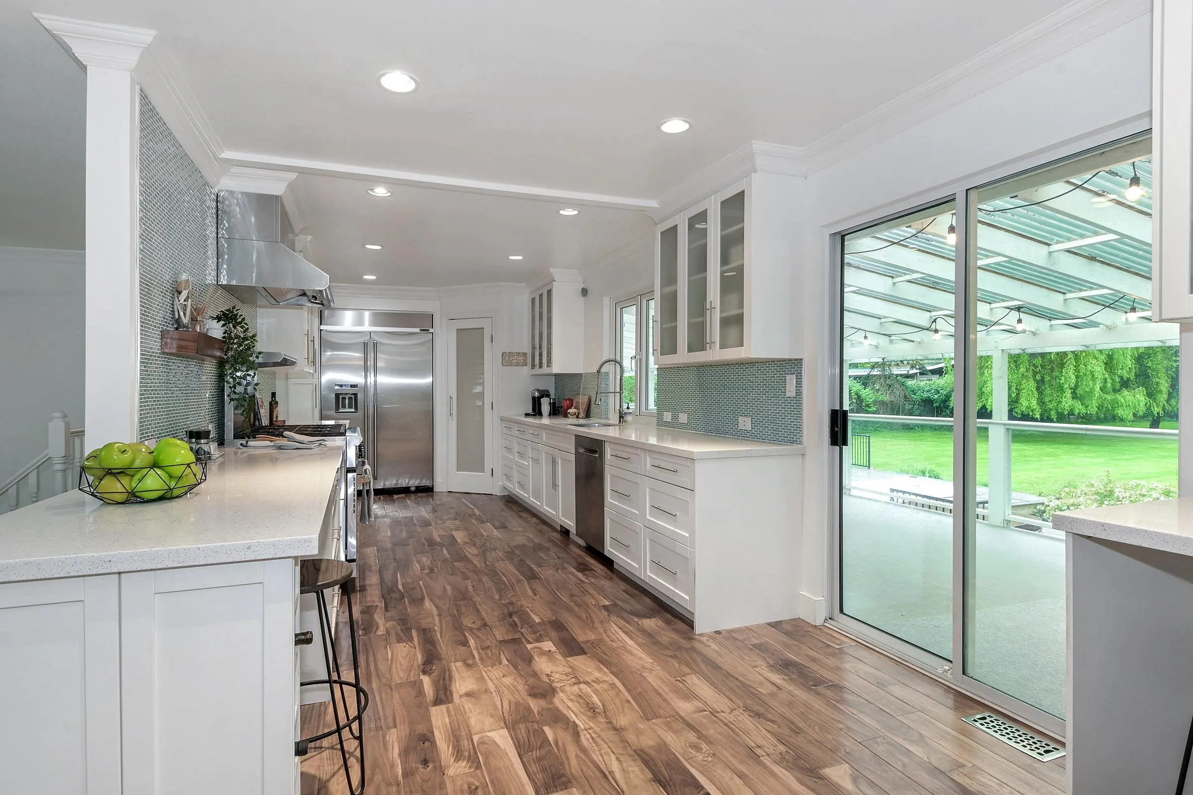 148 Clovermeadow Crescent
