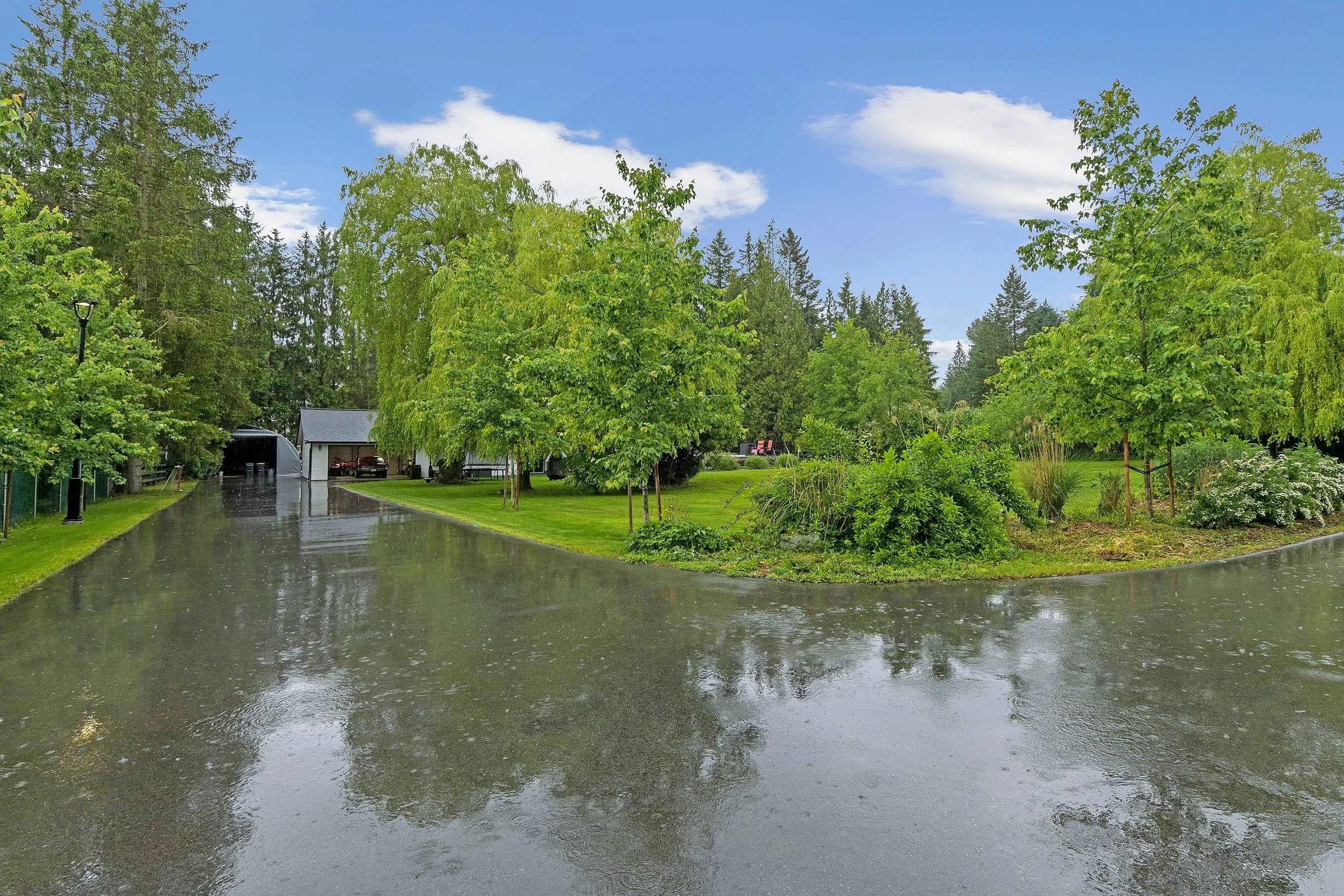 148 Clovermeadow Crescent