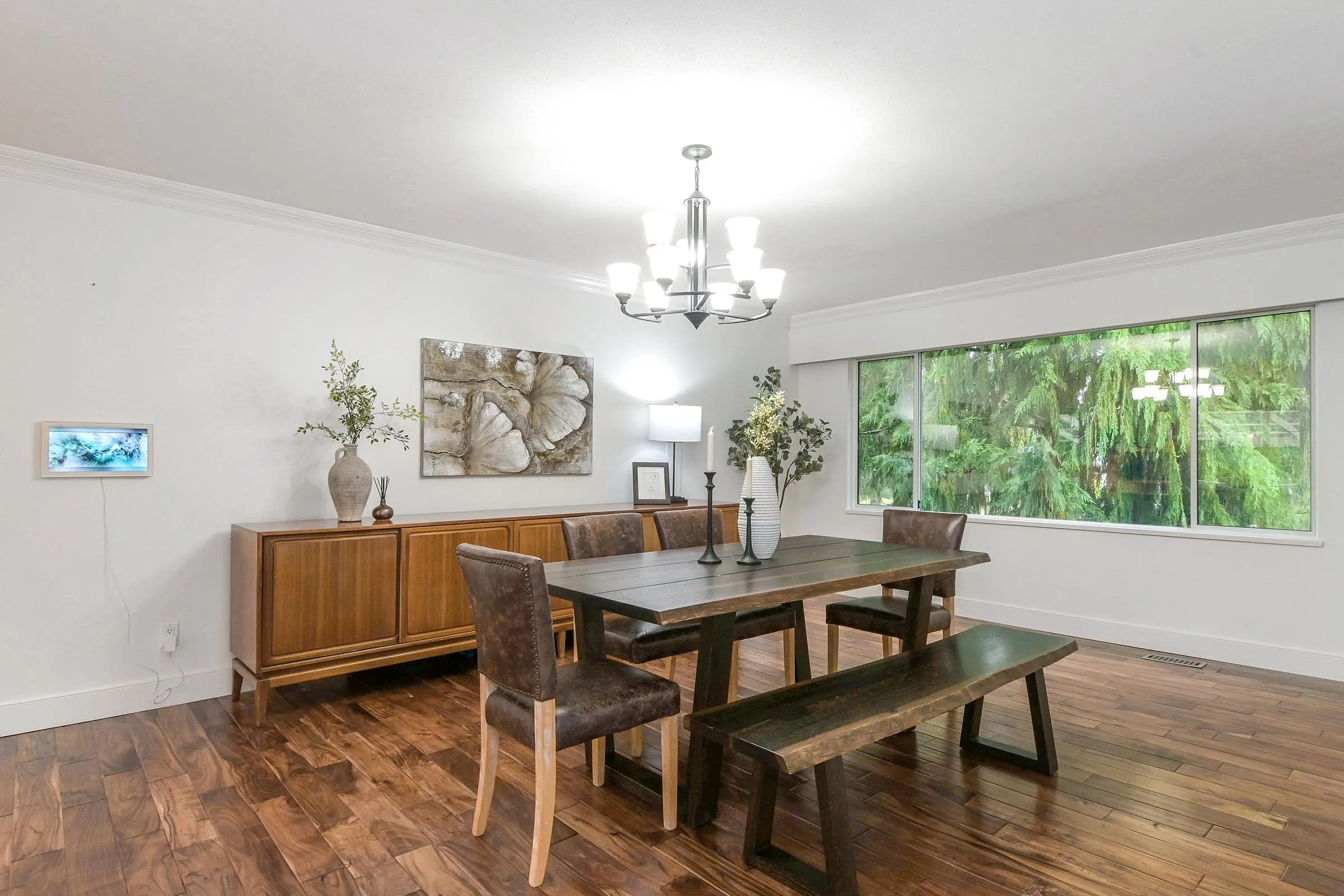 148 Clovermeadow Crescent