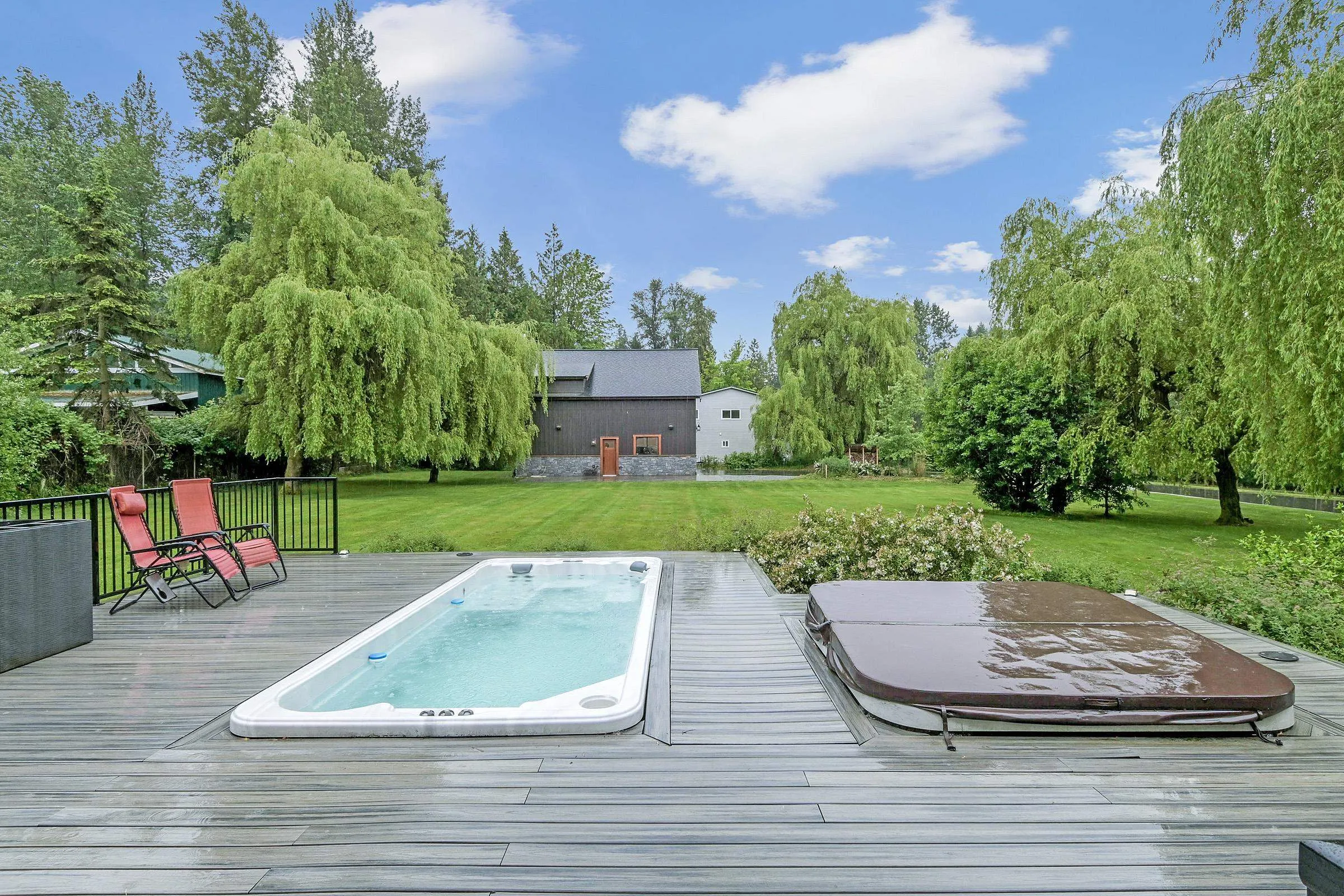 148 Clovermeadow Crescent