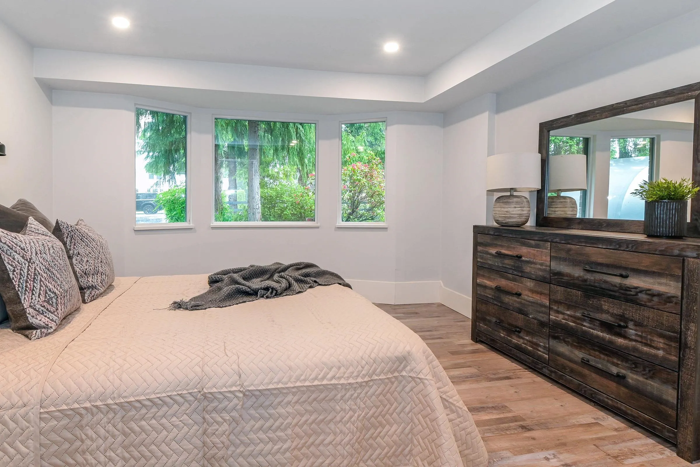148 Clovermeadow Crescent