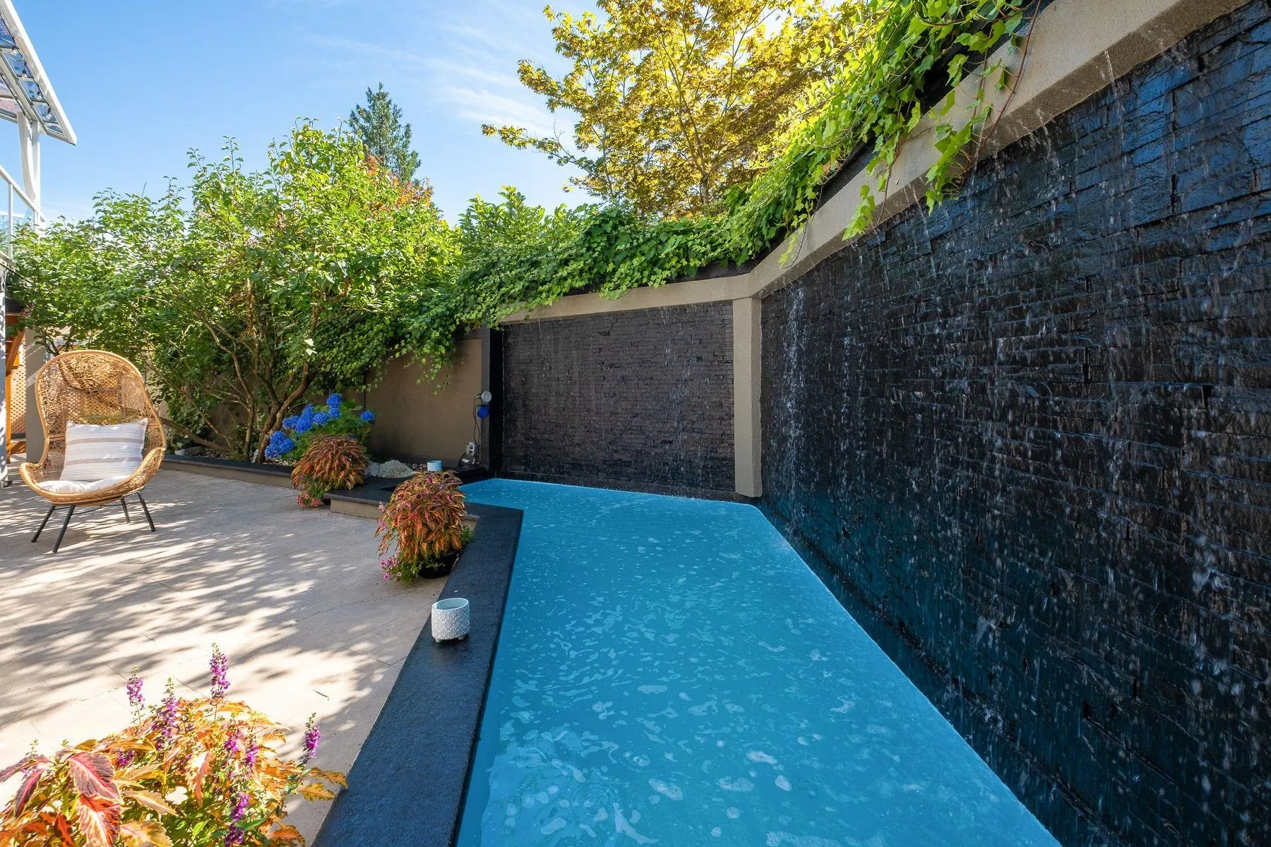 588 Ioco Road