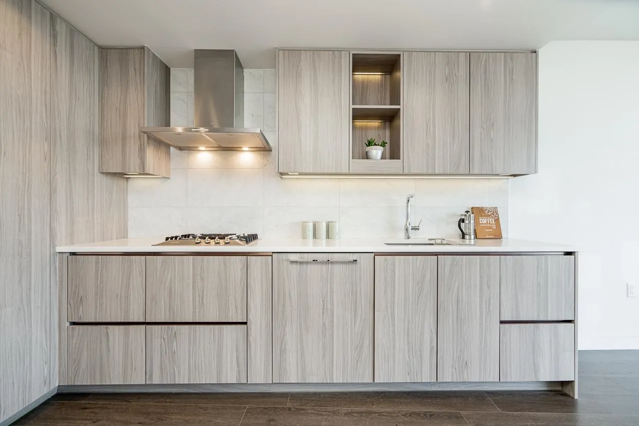 2107 89 Nelson Street