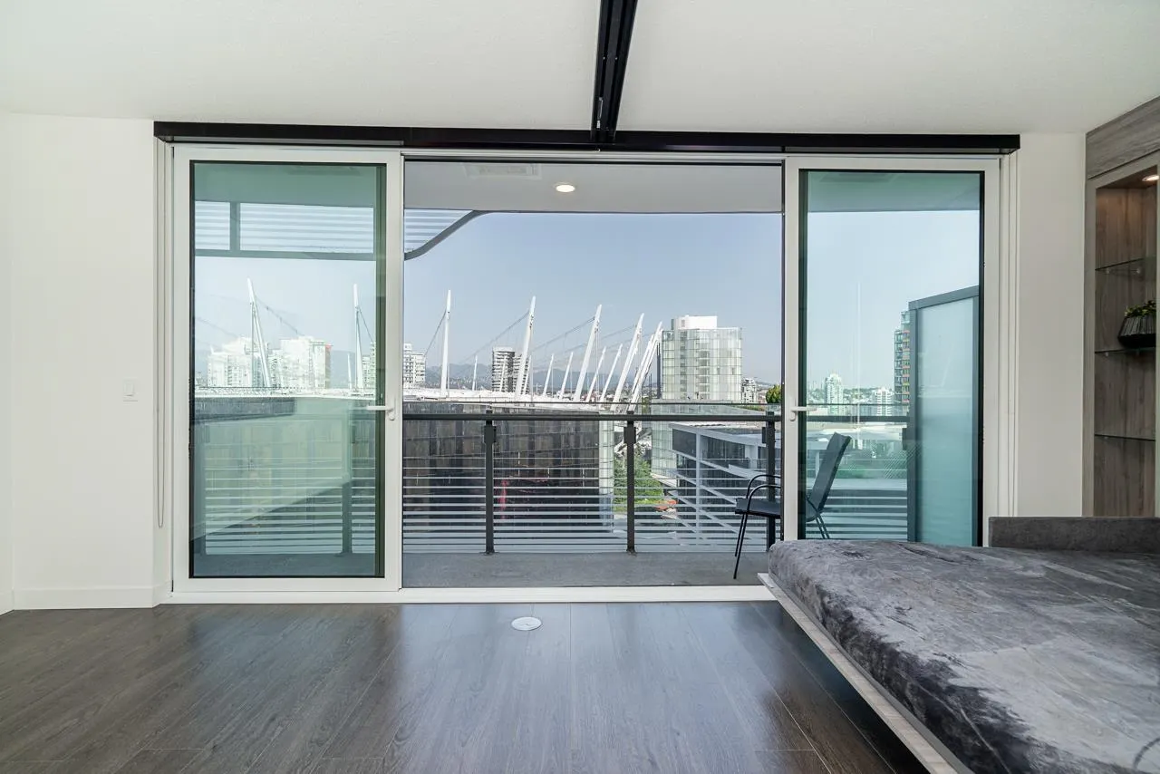 2107 89 Nelson Street