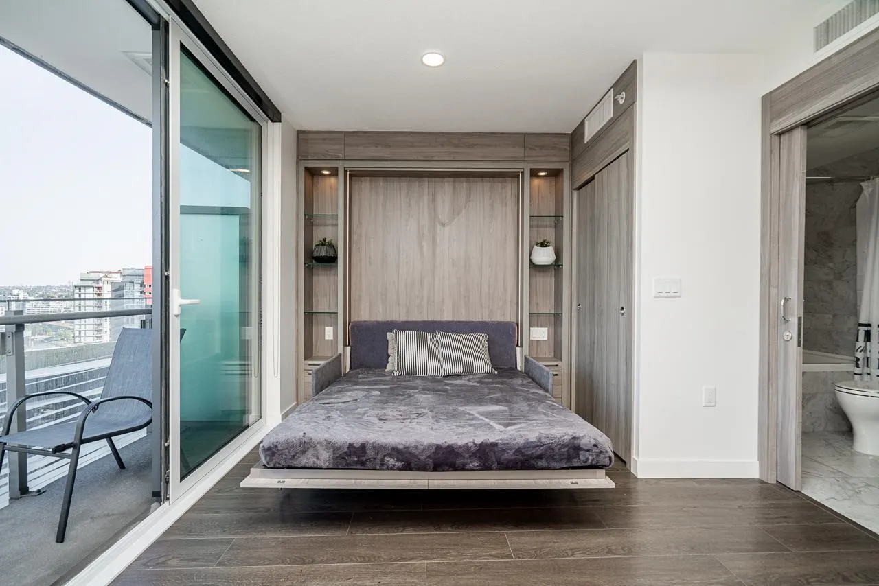 2107 89 Nelson Street