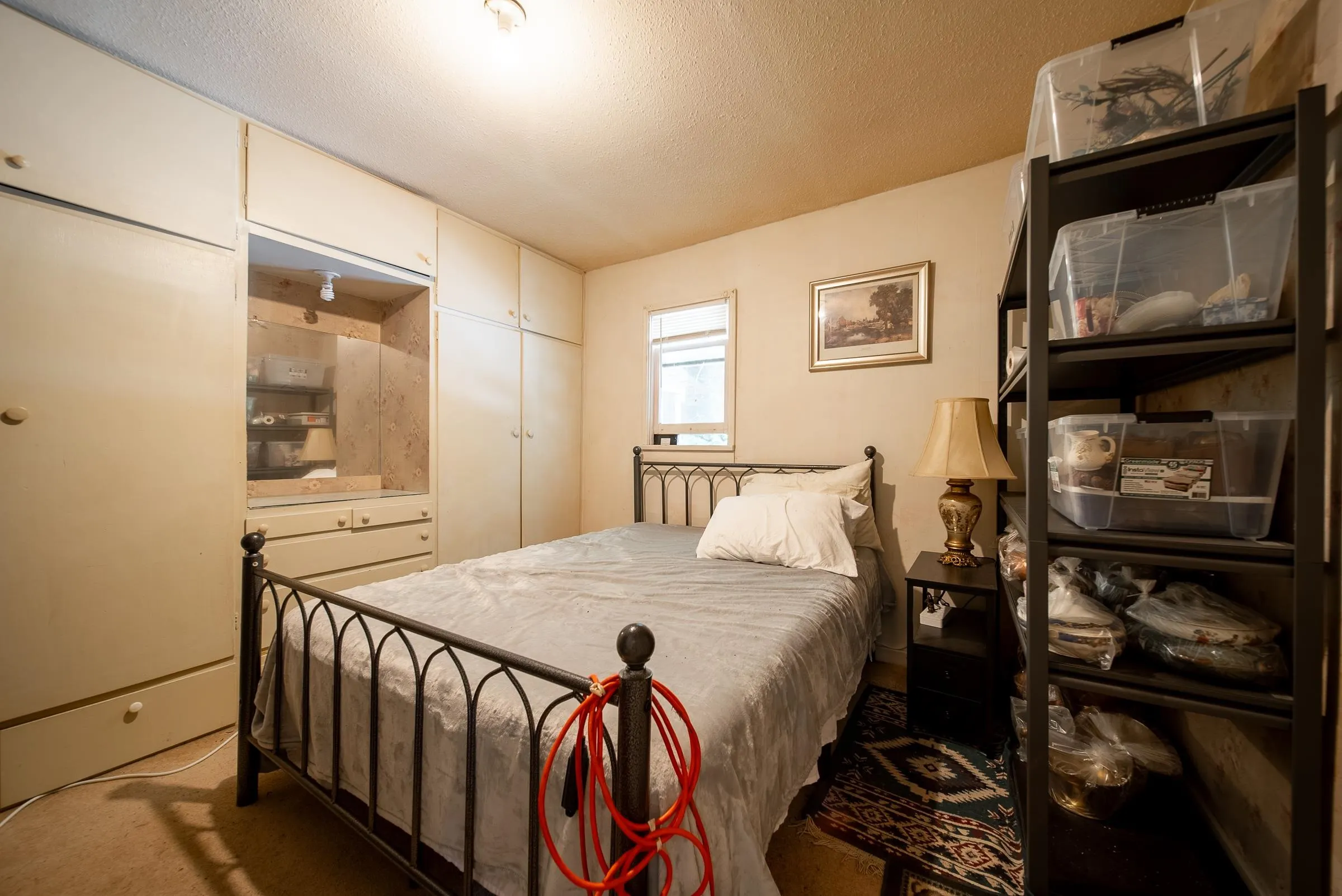 1093 Mckenzie Road