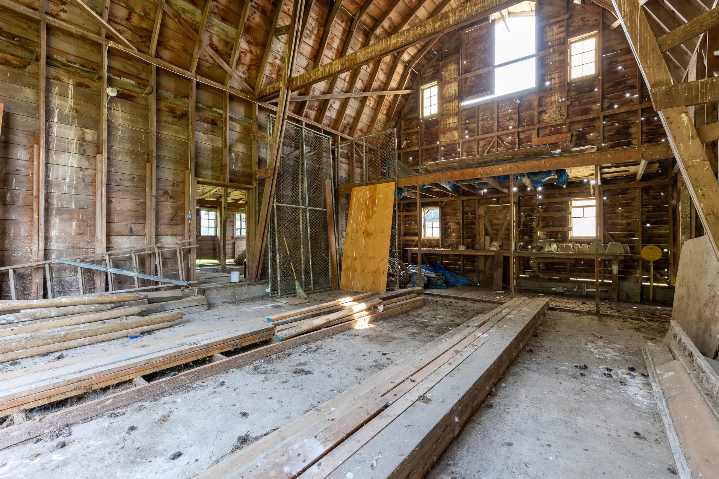 1093 Mckenzie Road