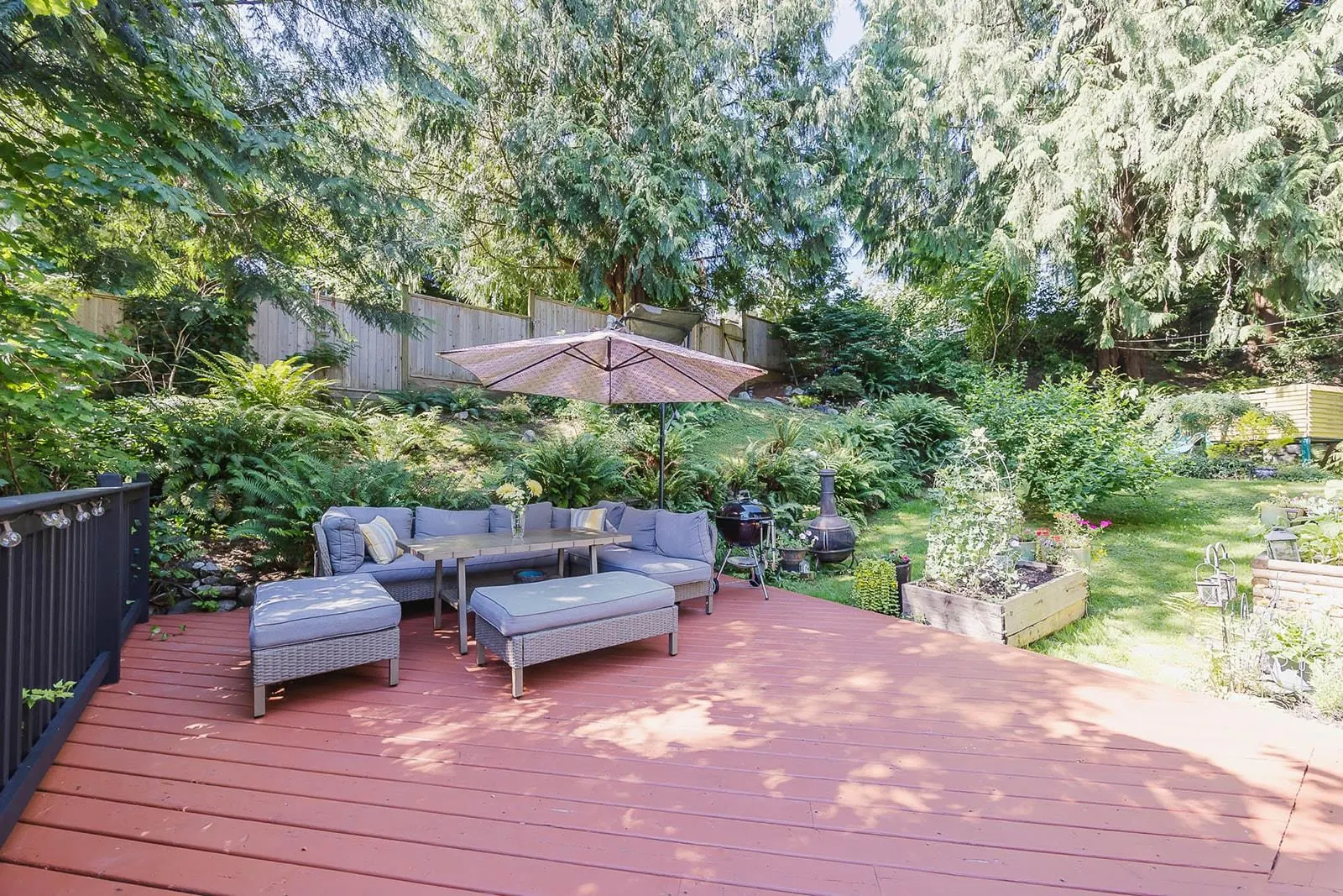 3345 Viewmount Drive