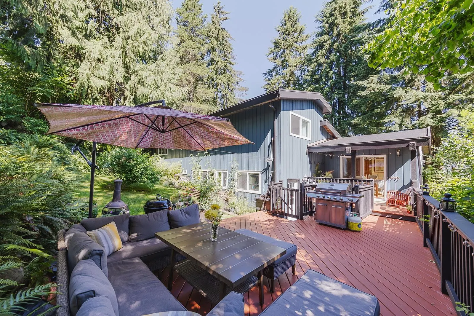 3345 Viewmount Drive