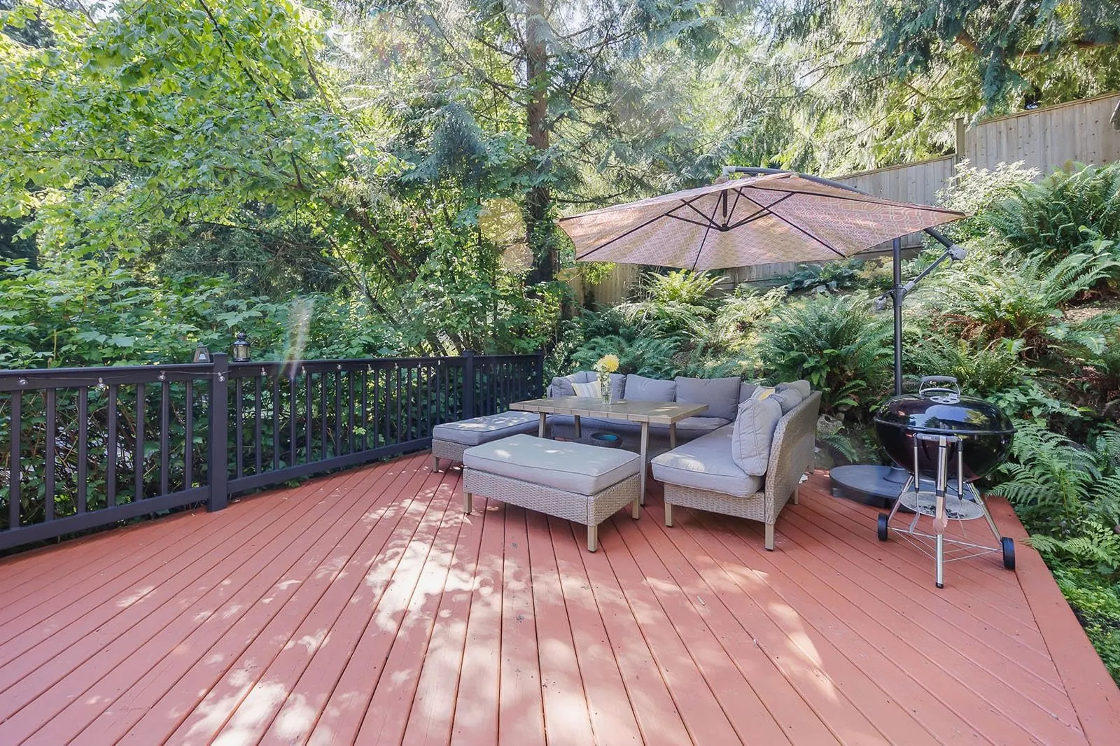 3345 Viewmount Drive