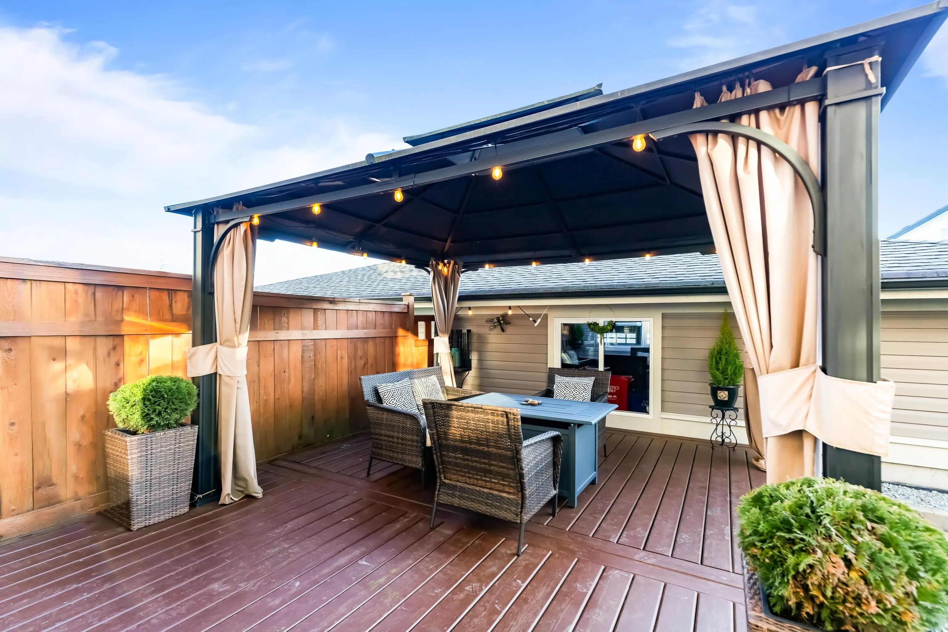 23942 Kanaka Way