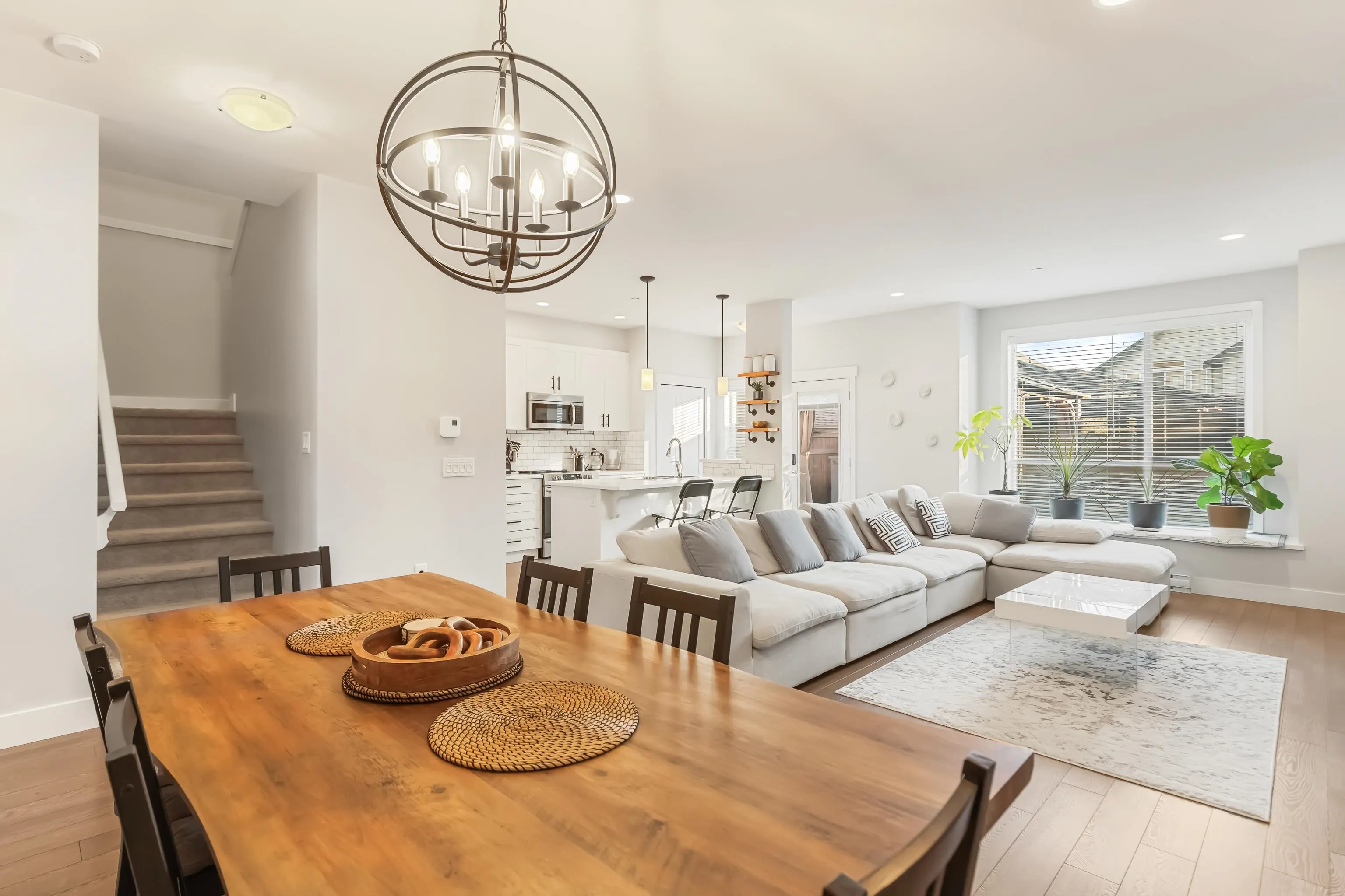 23942 Kanaka Way