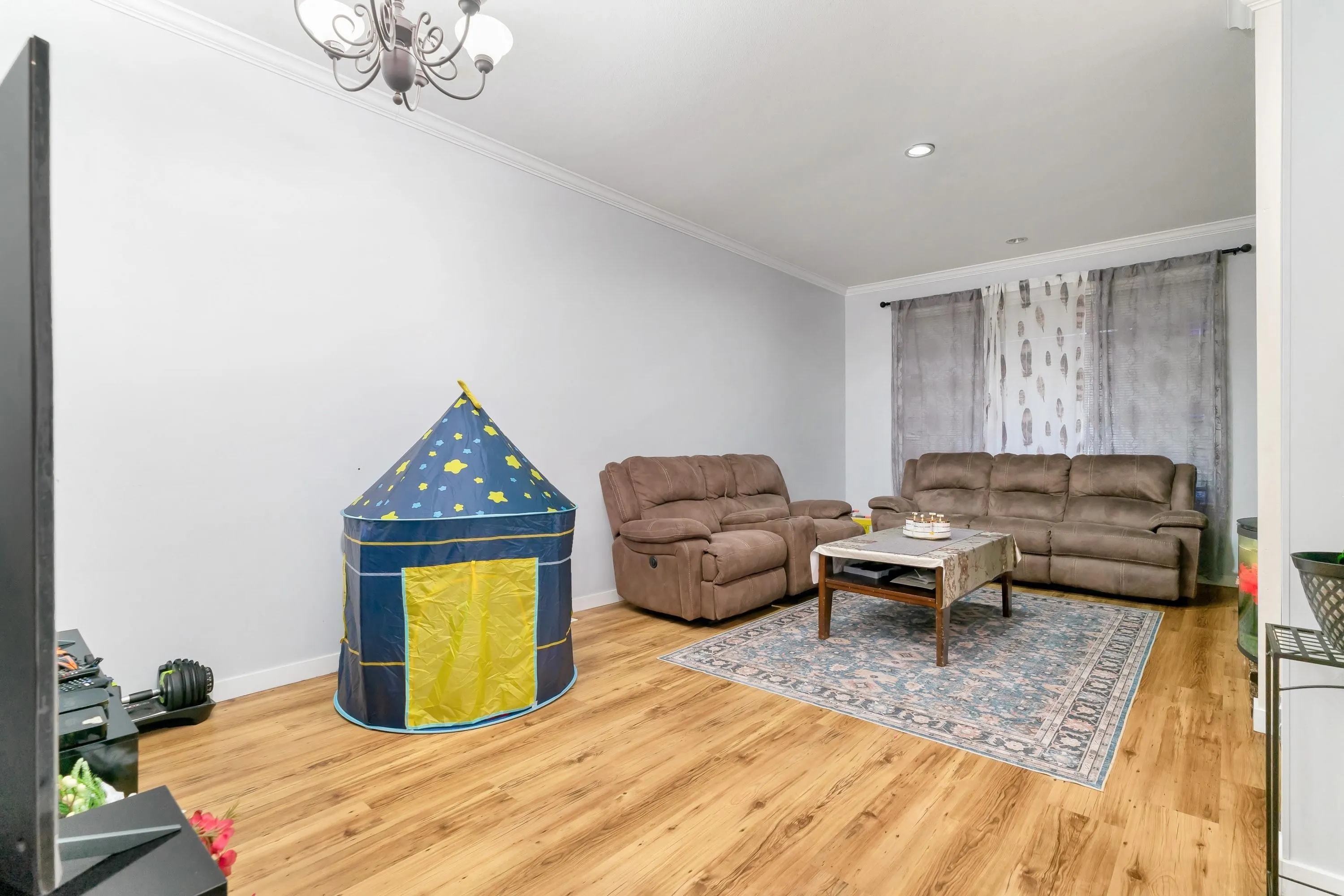 44 12585 72 Avenue