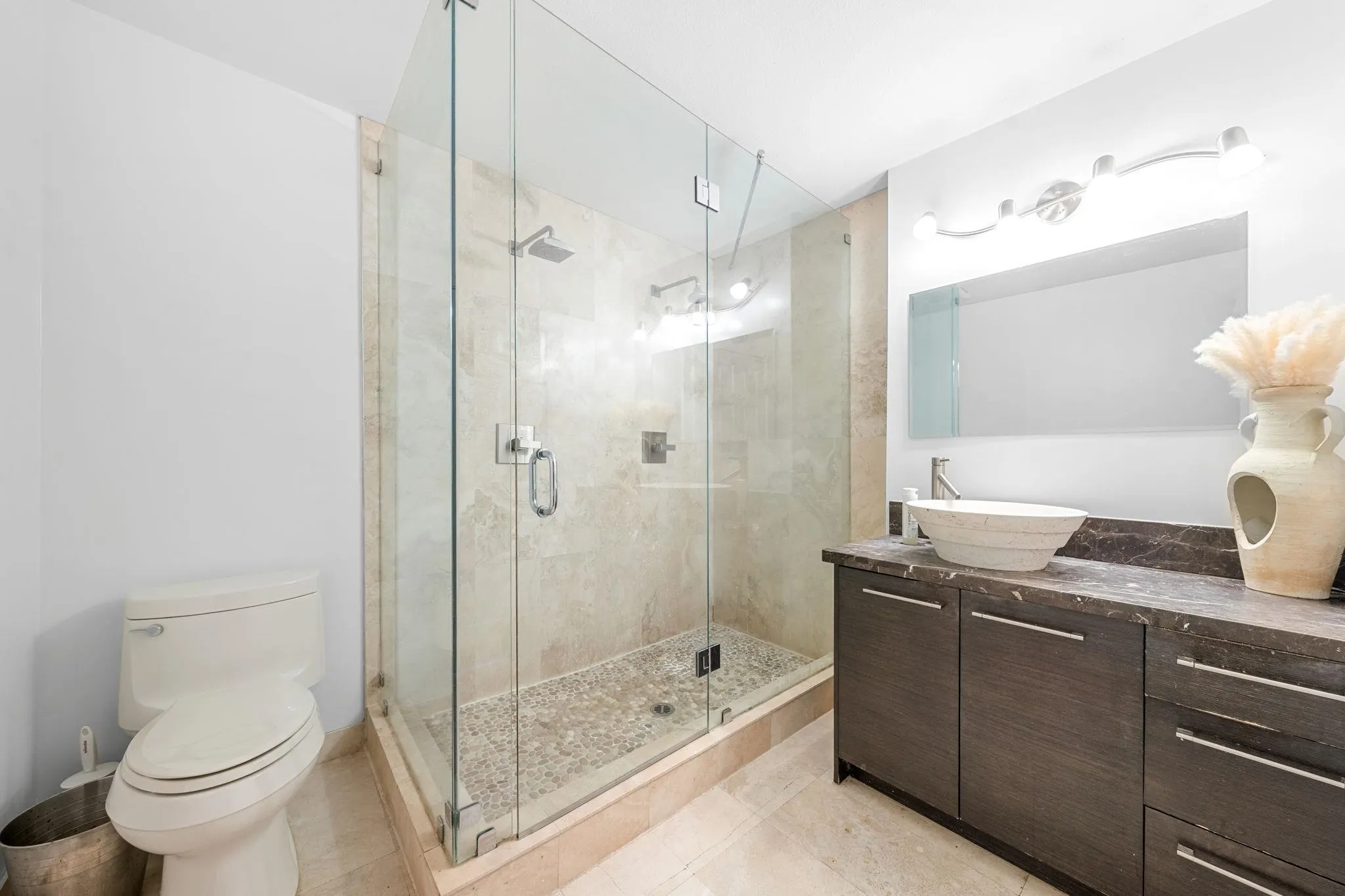 4869 Capilano Road