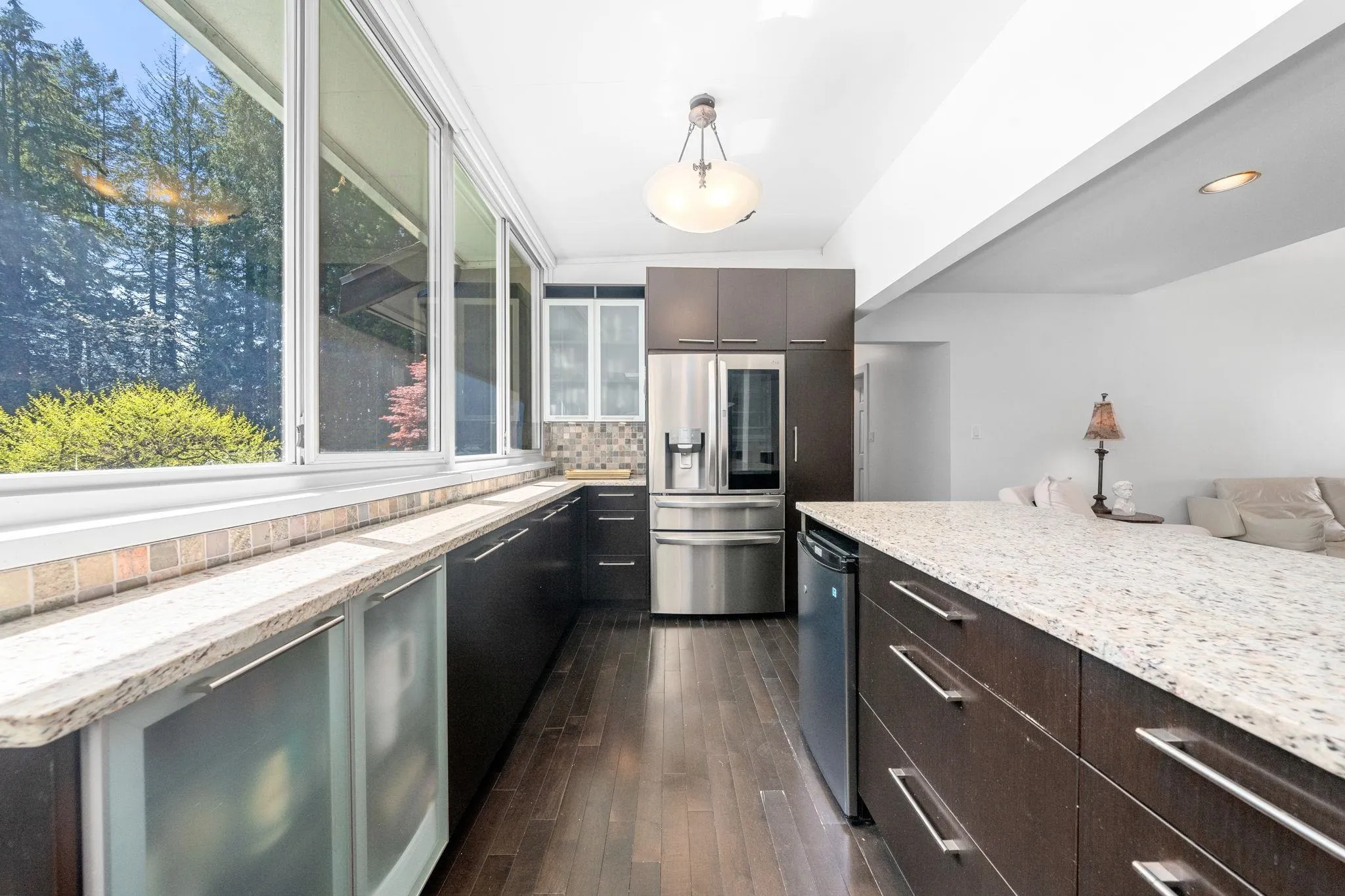 4869 Capilano Road