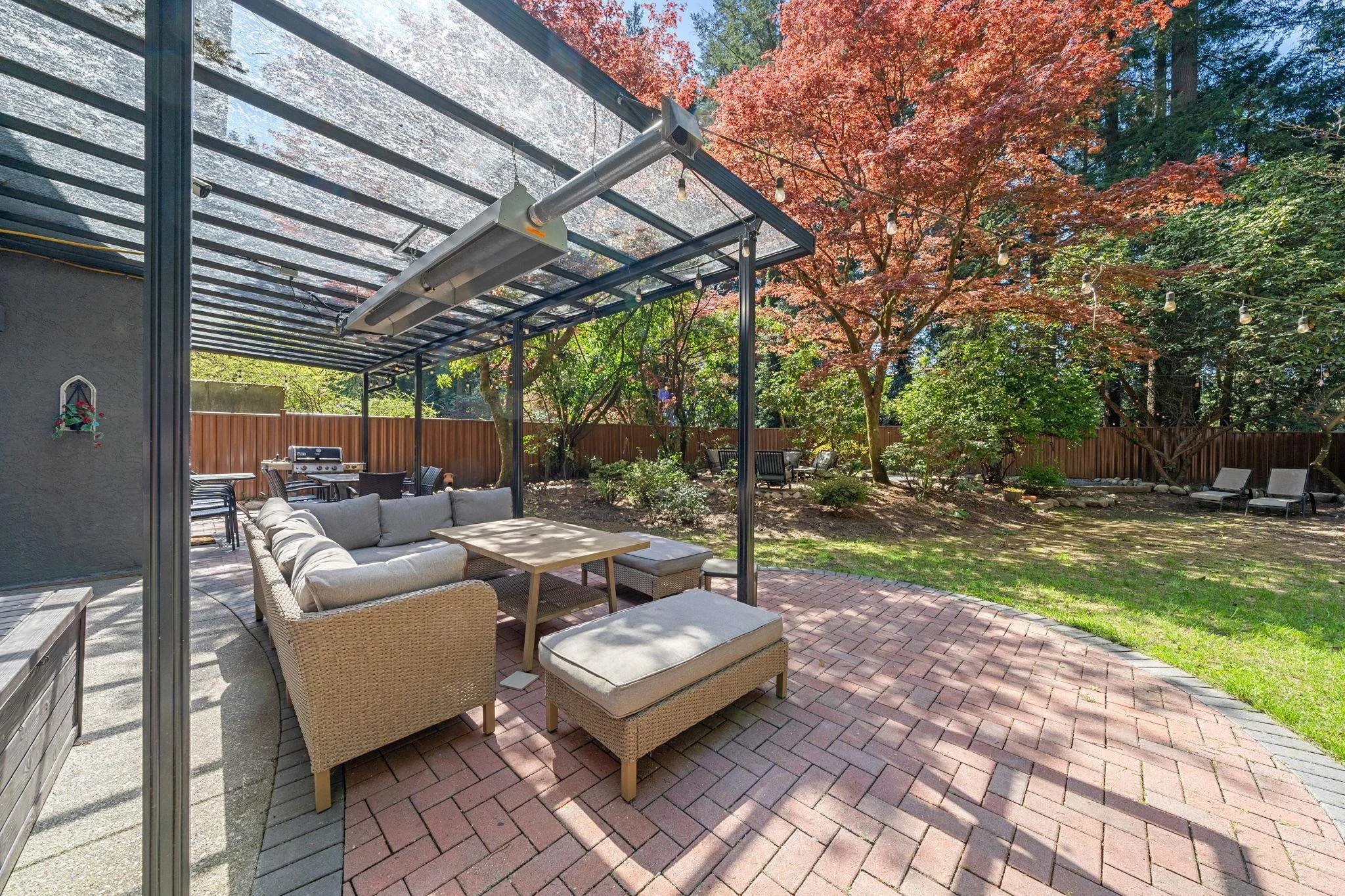 4869 Capilano Road