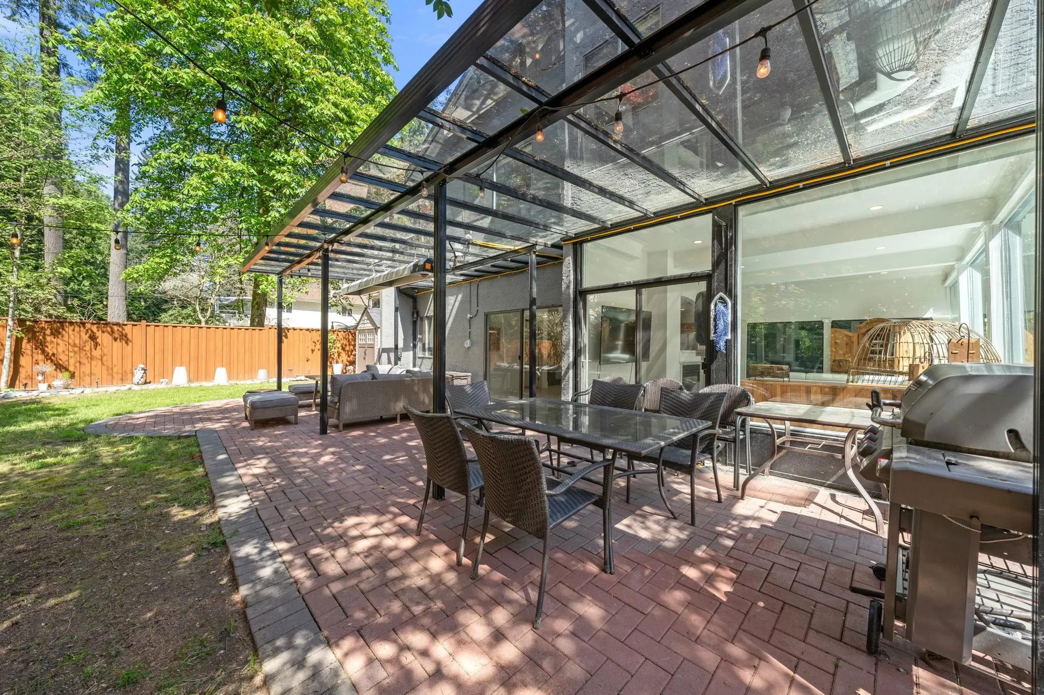 4869 Capilano Road
