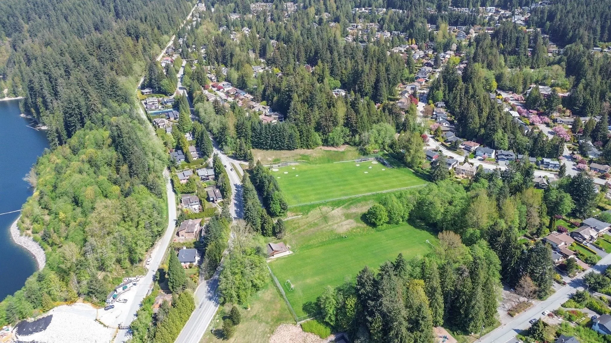 4869 Capilano Road