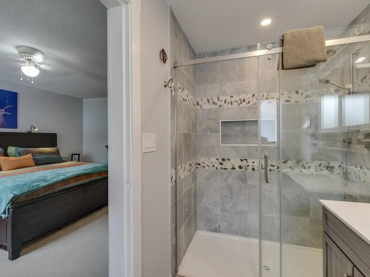 2111 Mamquam Road