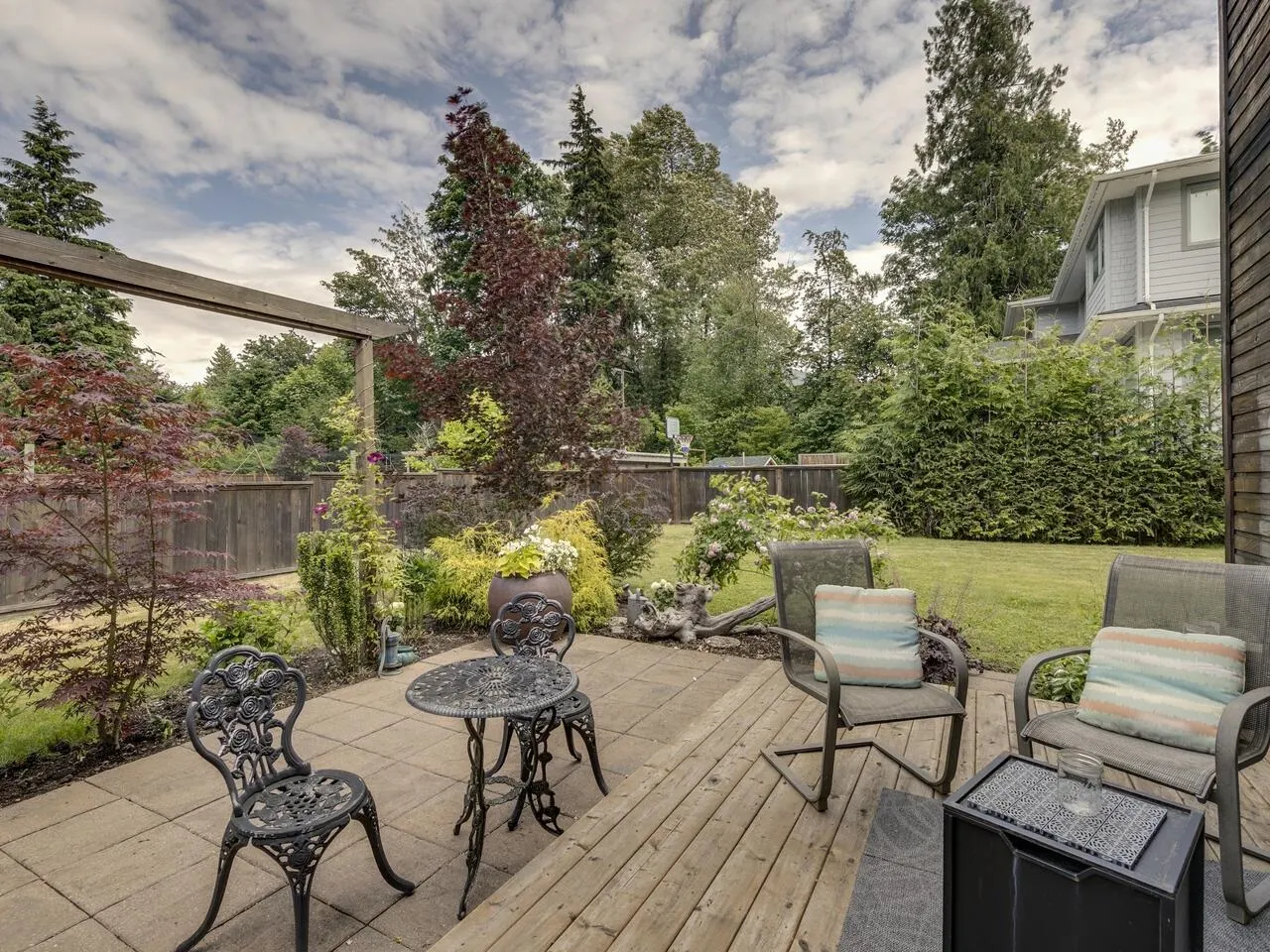 2111 Mamquam Road