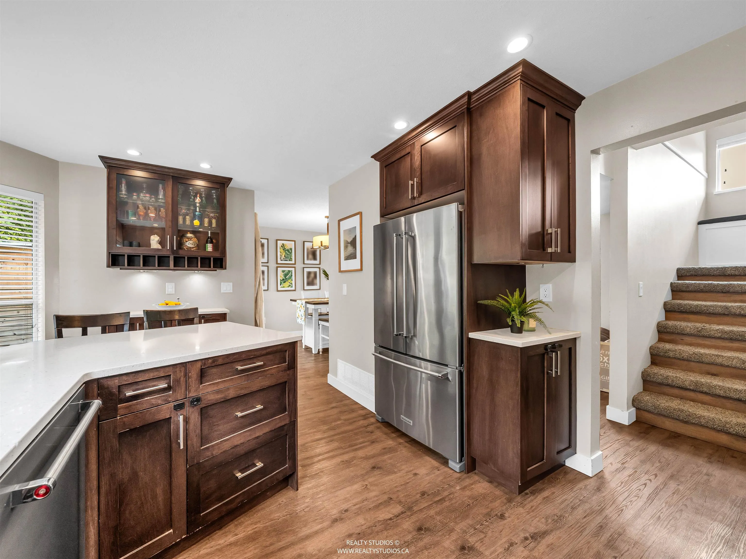 405 1176 Falcon Drive