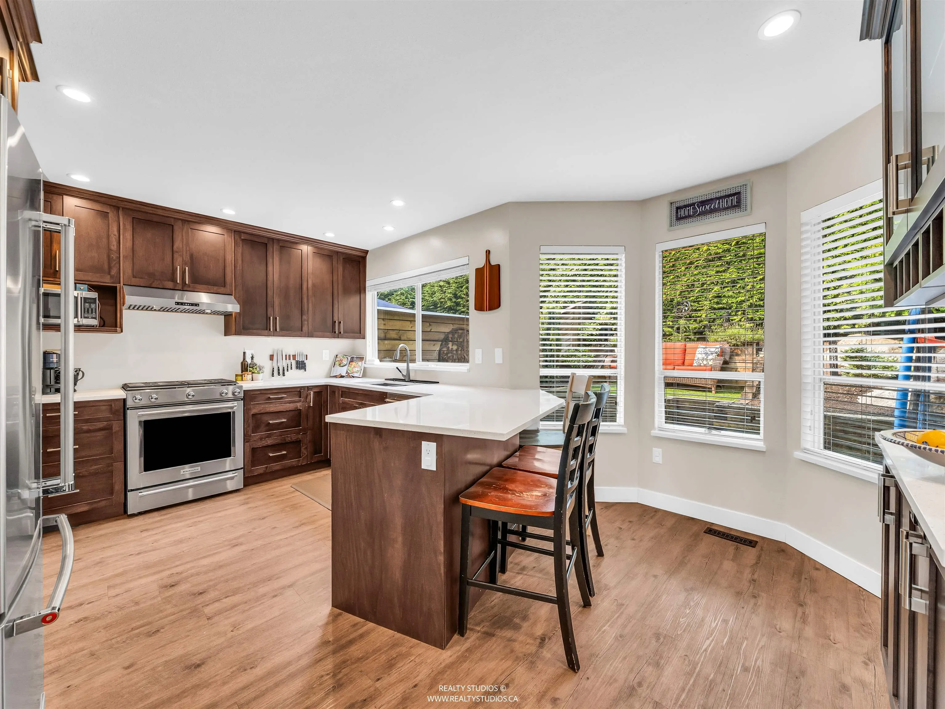 405 1176 Falcon Drive