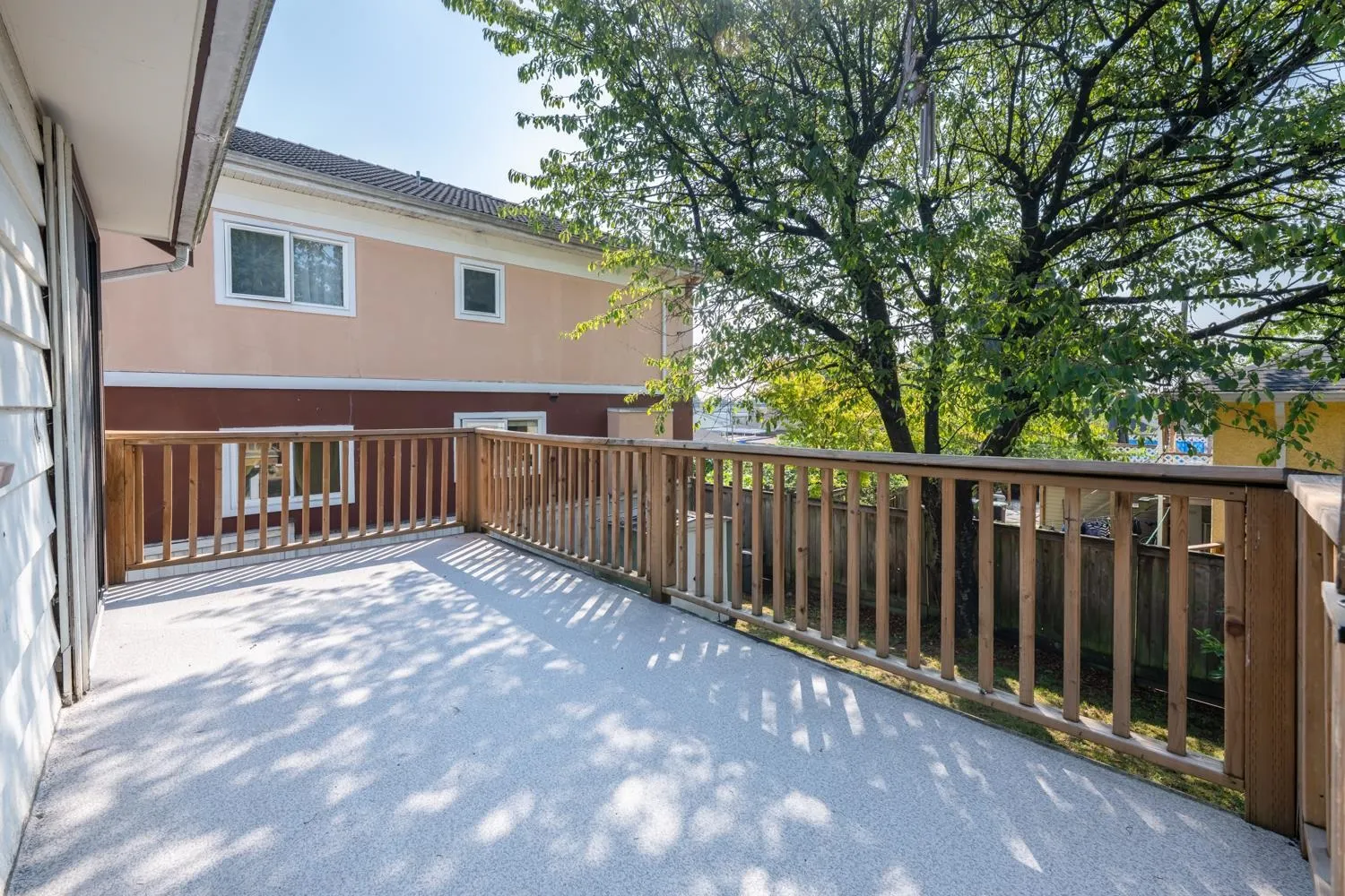 298 W 64th Avenue