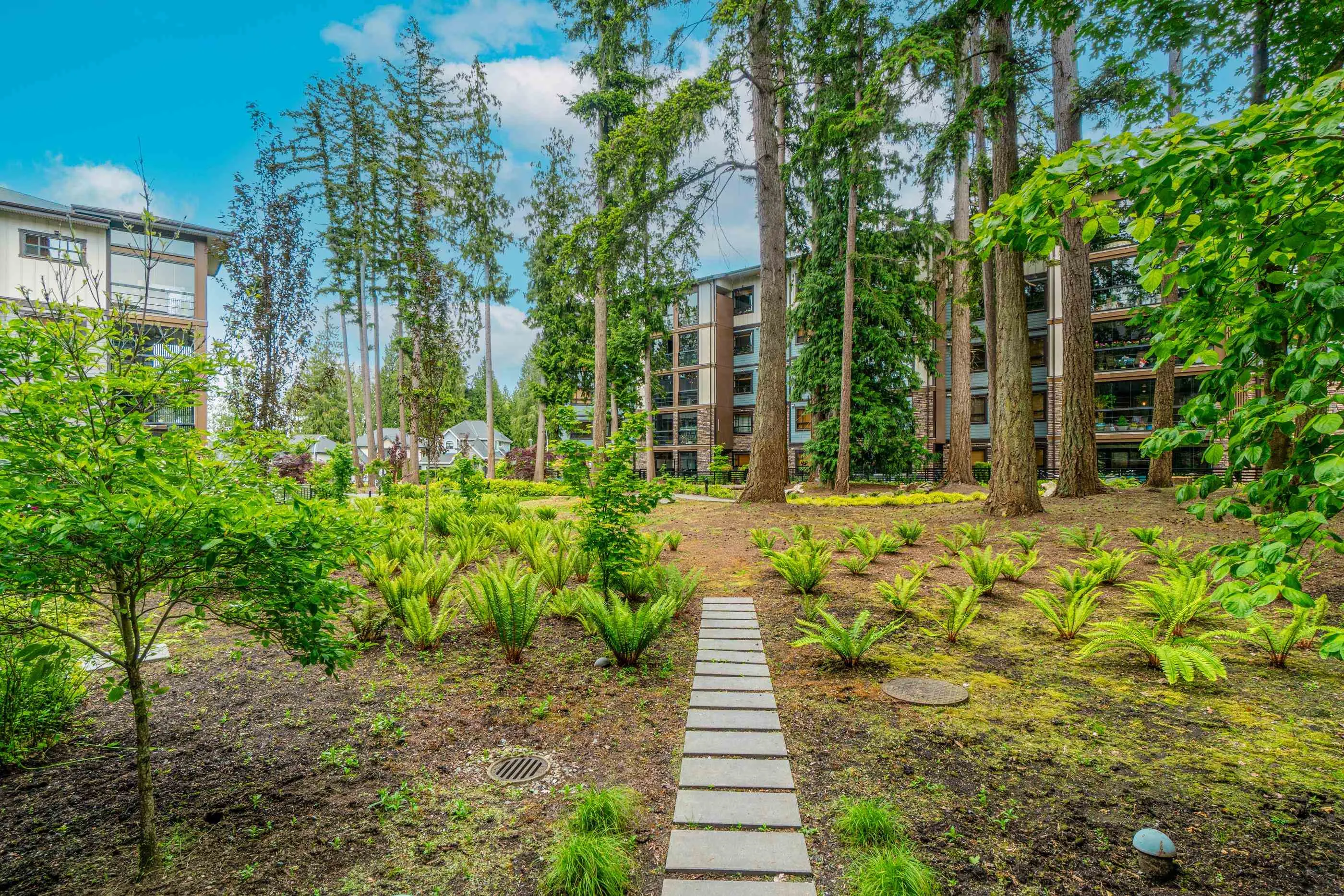 103 14588 Mcdougall Drive