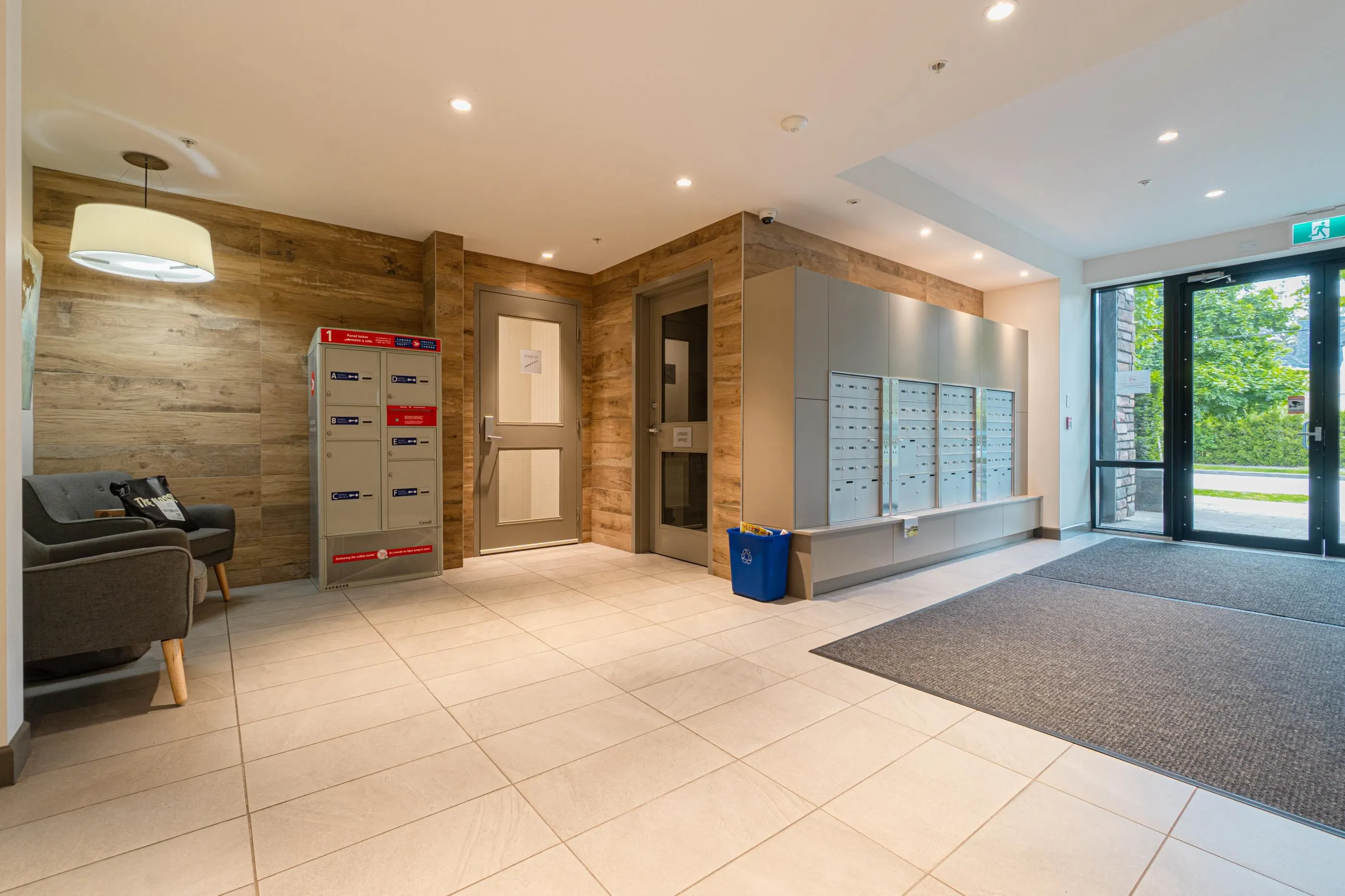 103 14588 Mcdougall Drive