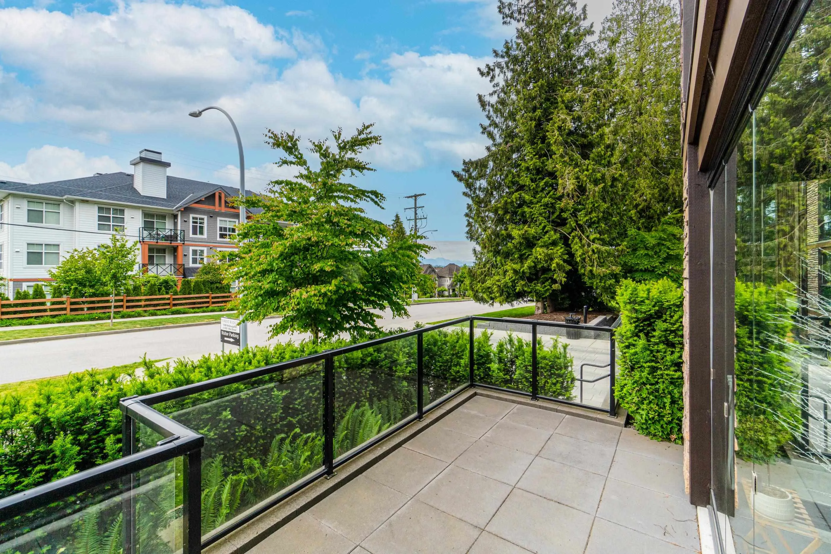 103 14588 Mcdougall Drive