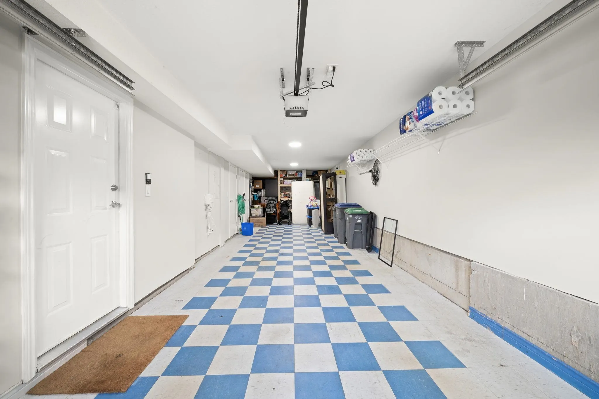 5 19455 65 Avenue